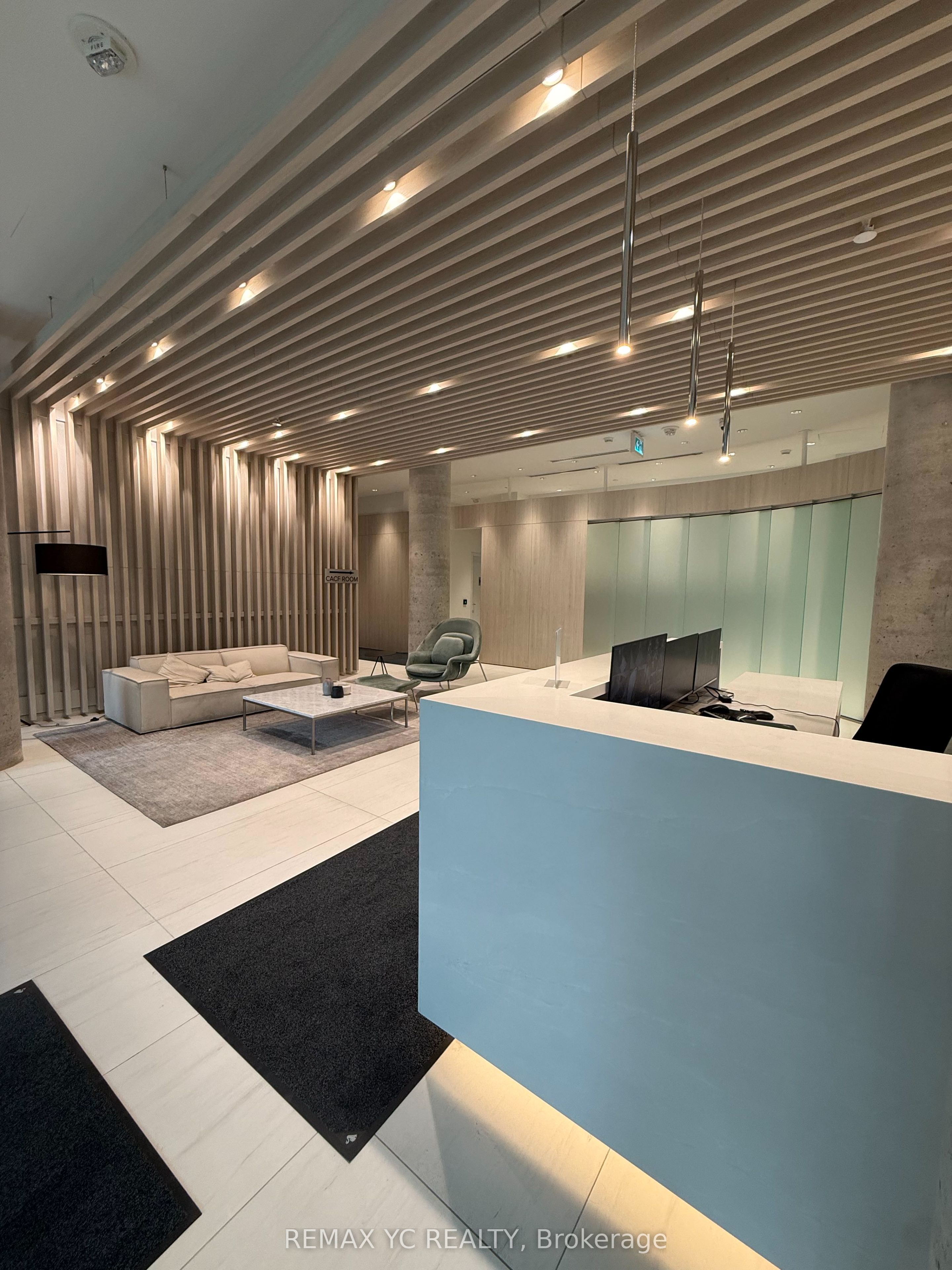 181 Sheppard Avenue E 204, Toronto, ON M2N 3A6 photo 2