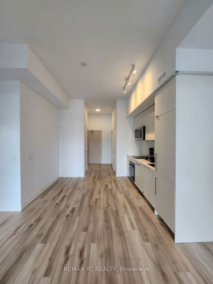 181 Sheppard Avenue E 204, Toronto, ON M2N 3A6 photo 4