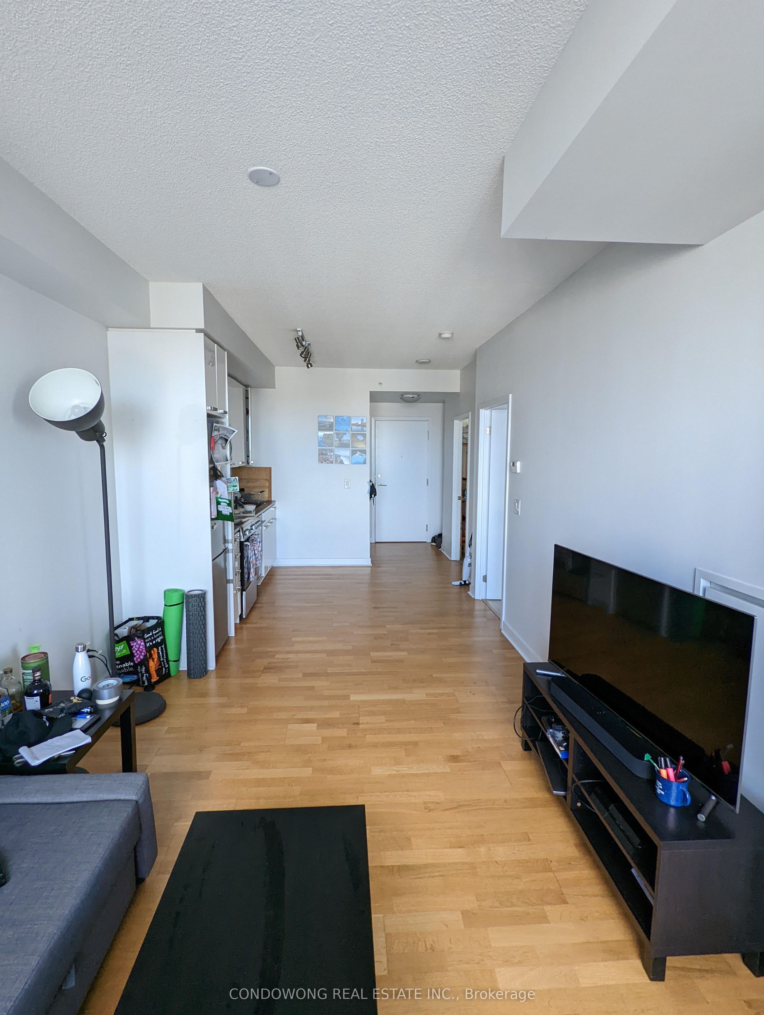 295 Adelaide Street W 2503, Toronto, ON M5V 1P7