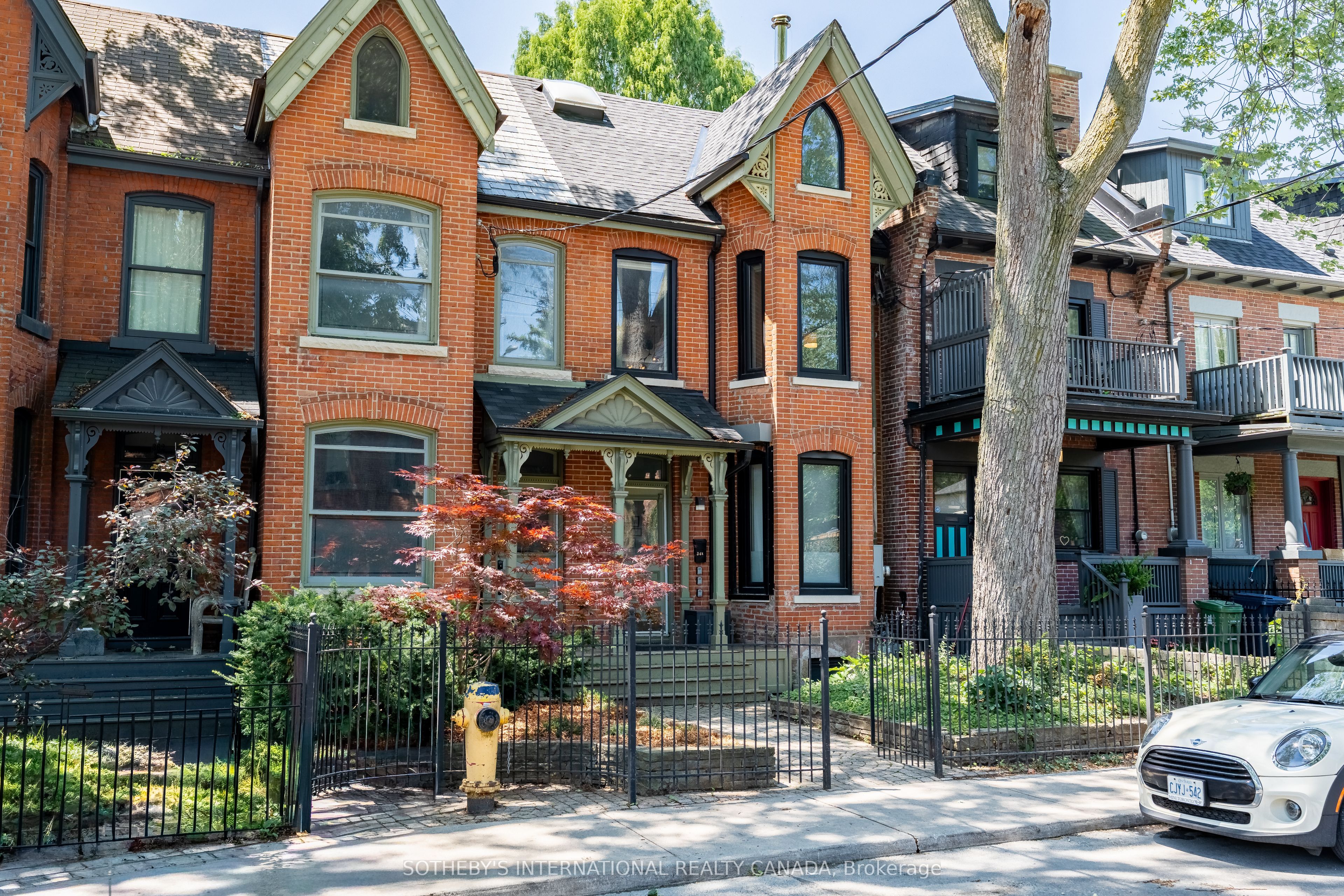366 Ontario Street, Toronto, ON M5A 2V7