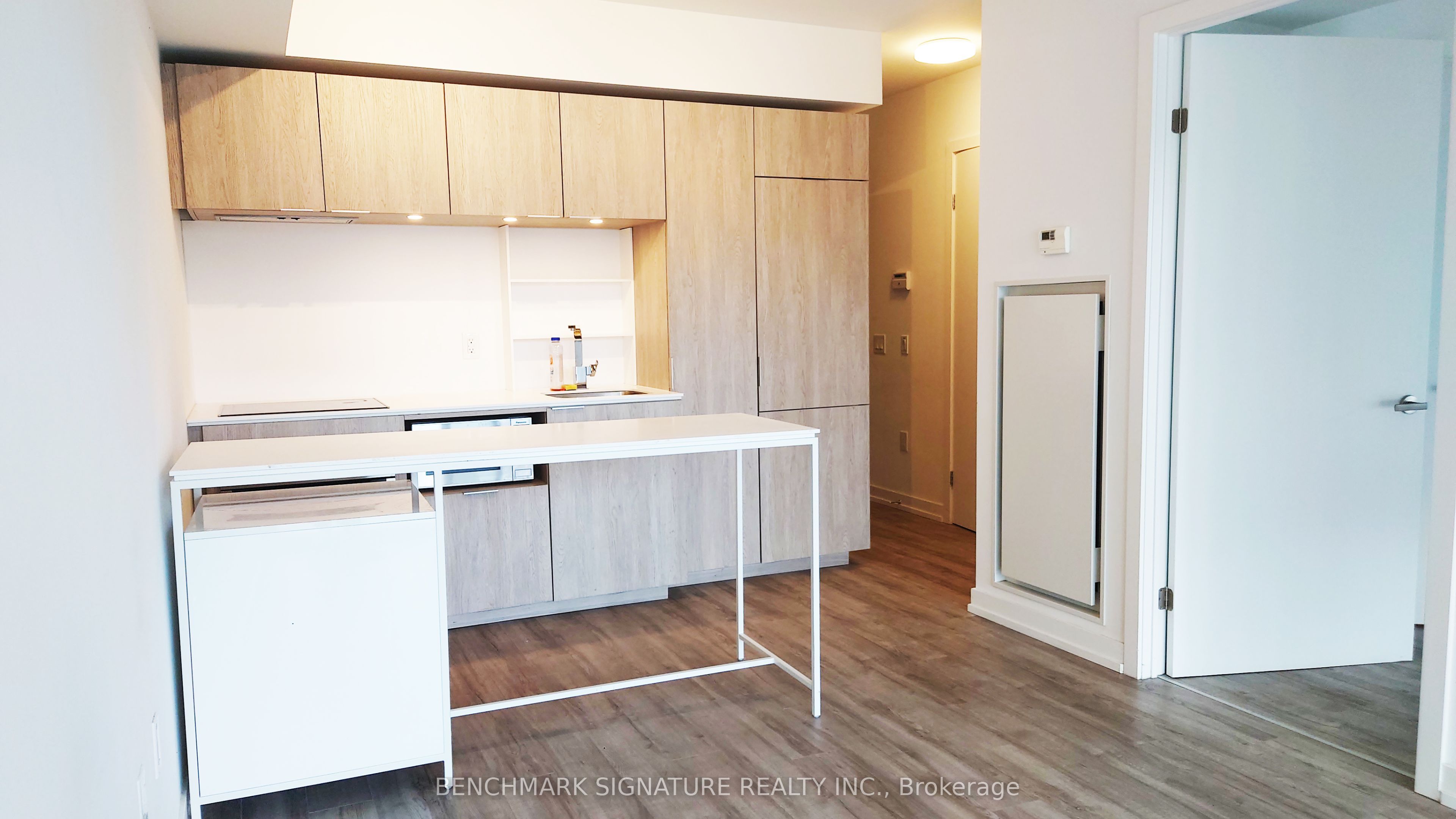 77 Shuter Street 305, Toronto, ON M5B 0B8 photo 2
