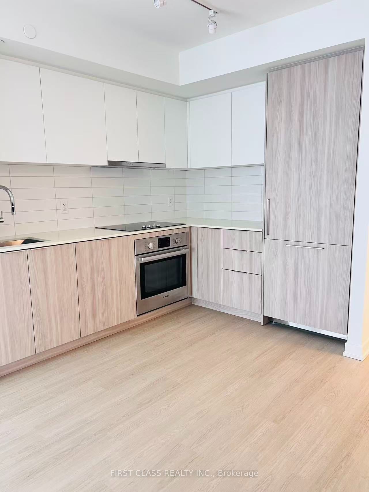 15 David Salomon Drive 2108, Toronto, ON M3C 1E7 photo 4