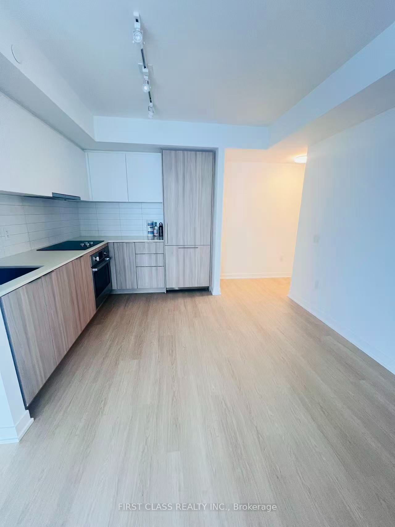 15 David Salomon Drive 2108, Toronto, ON M3C 1E7 photo 5
