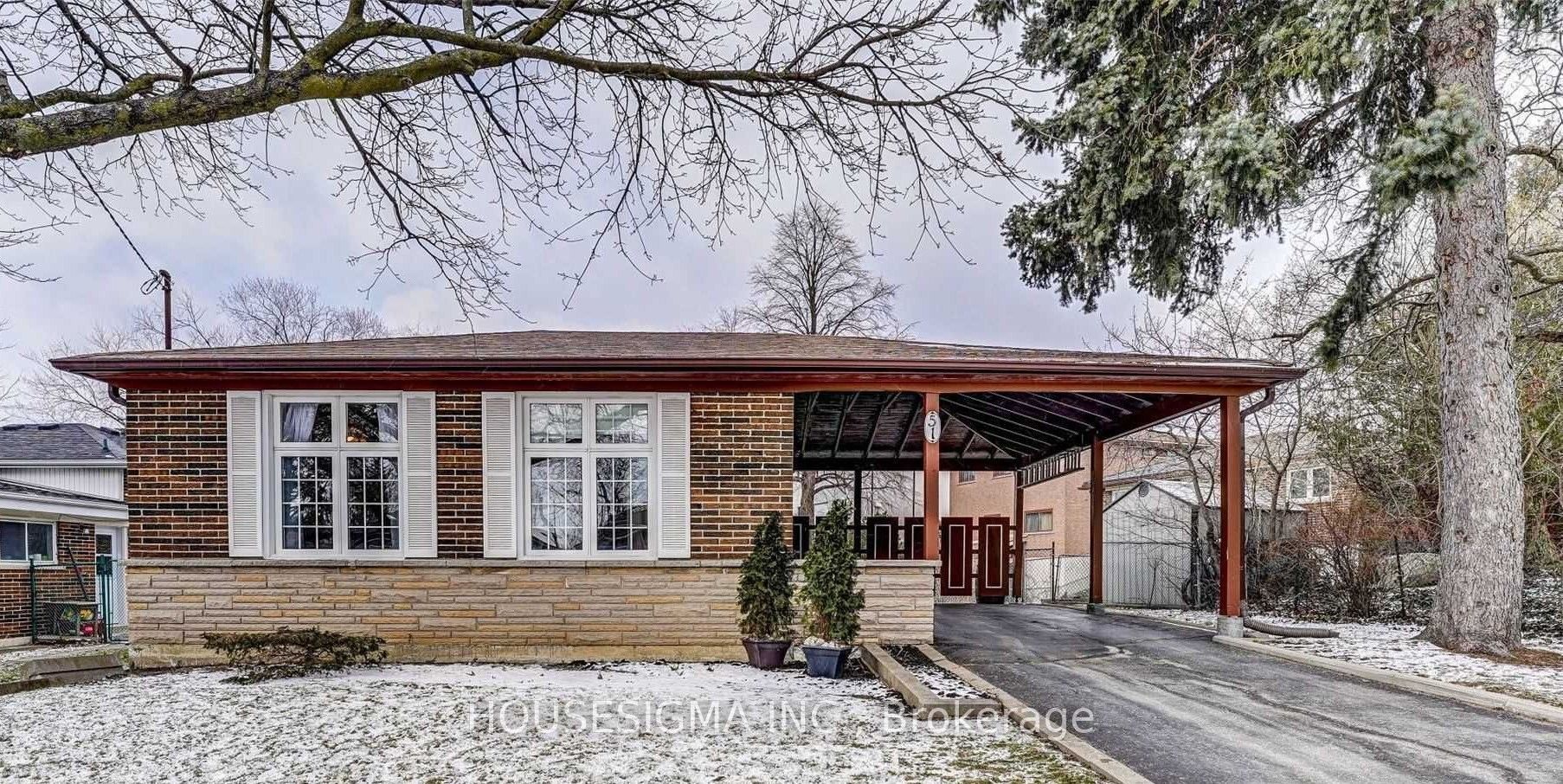 51 Axsmith Crescent BSMT, Toronto, ON M2J 3K2