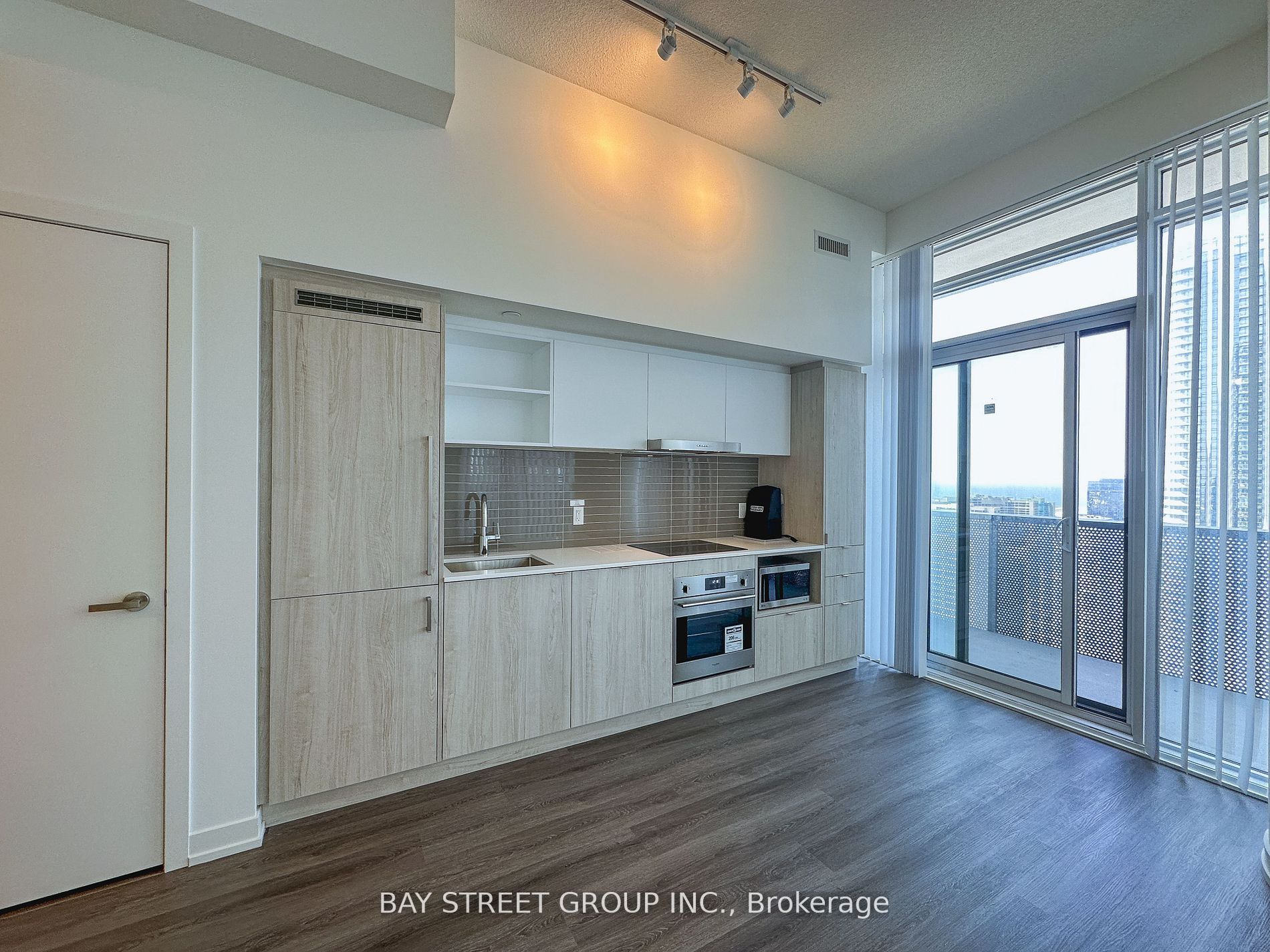 138 Downes Street 4909, Toronto, ON M5E 0E4 photo 2