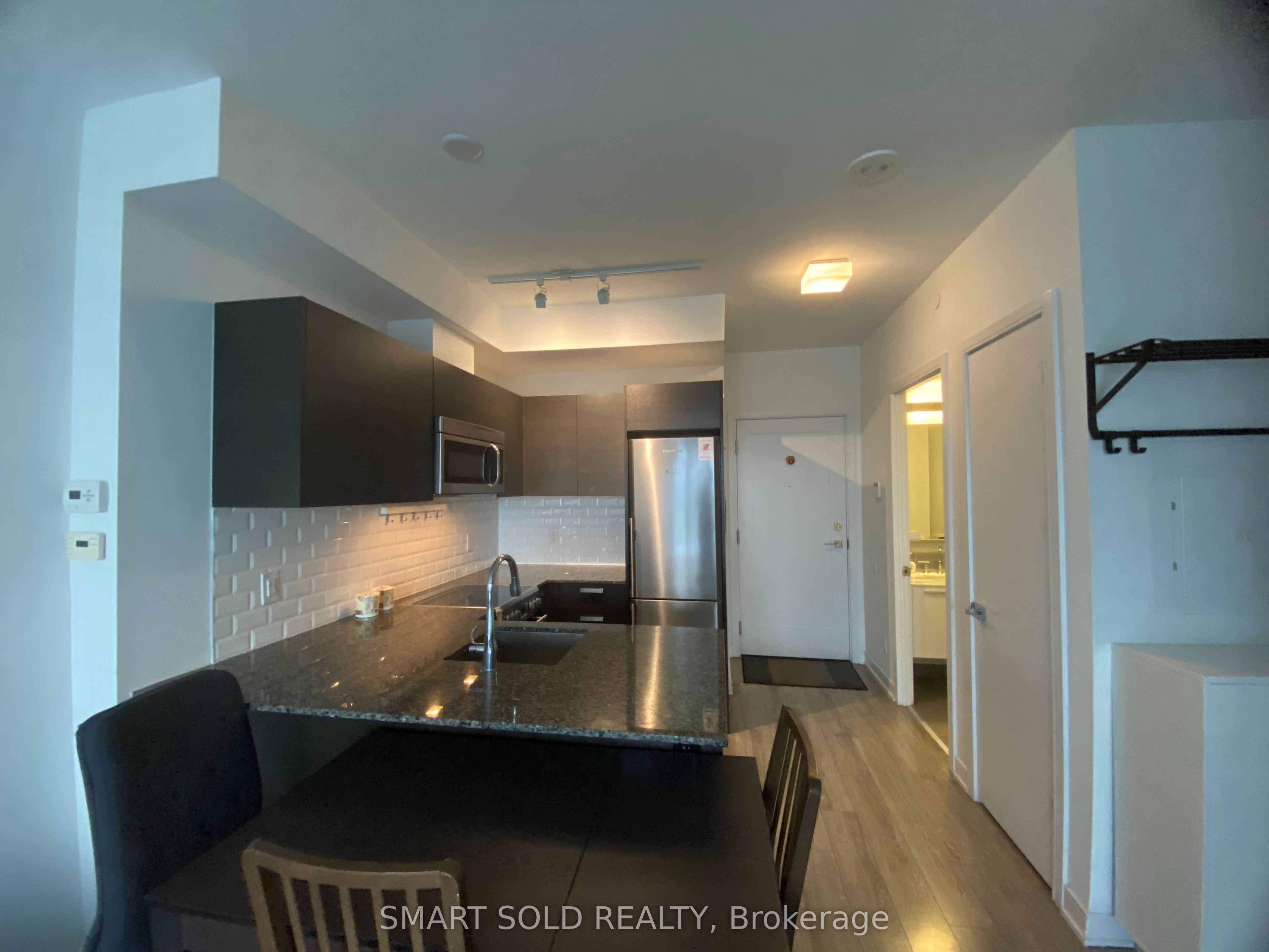 57 St. Joseph Street 2506, Toronto, ON M5S 0C5 photo 2