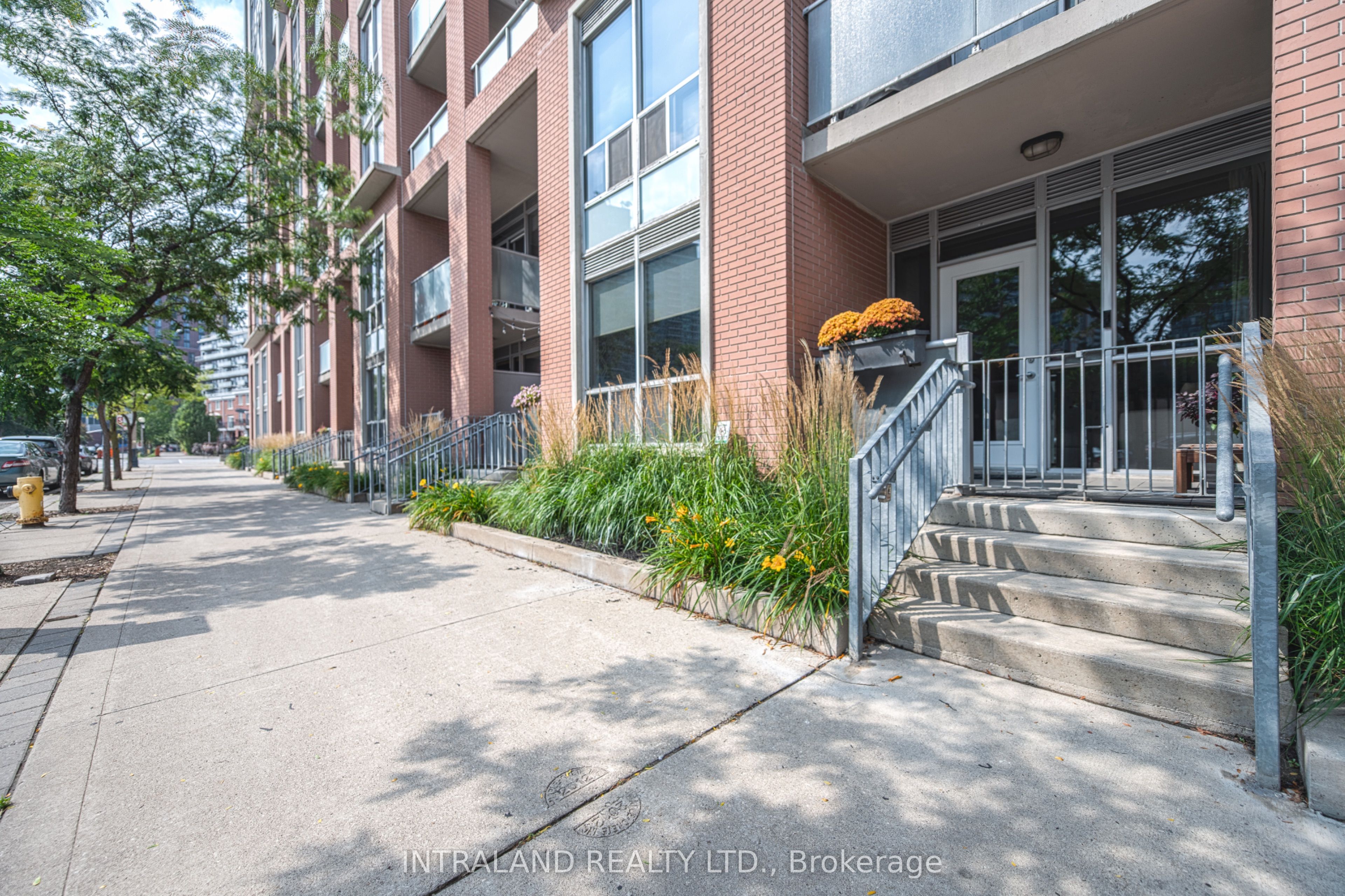 1 Shaw Street 113, Toronto, ON M6K 0A1
