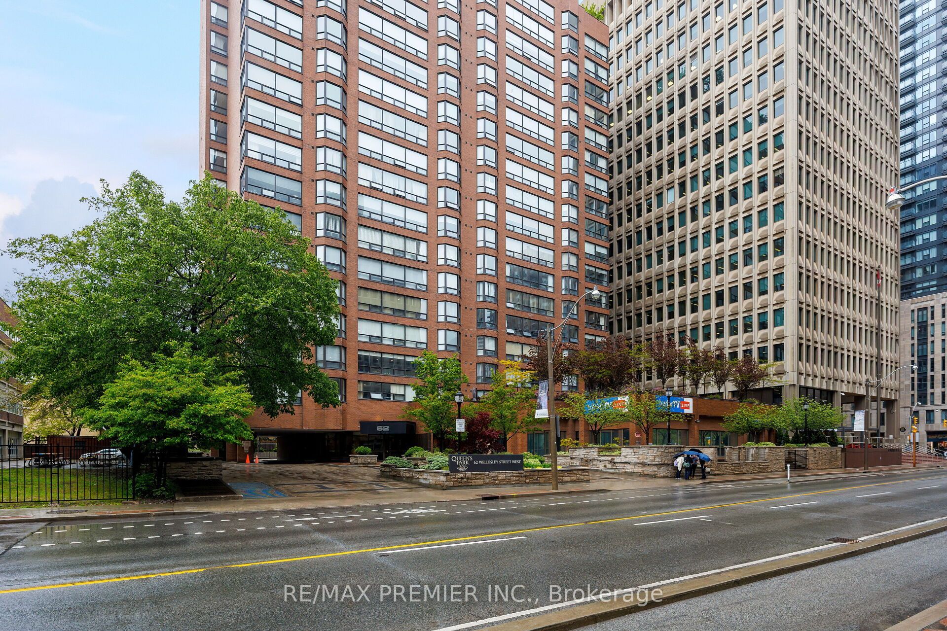 62 Wellesley Street W 1903, Toronto, ON M5S 2X3