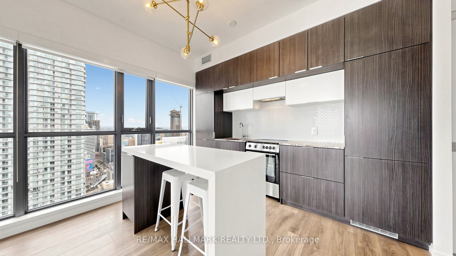 159 Dundas Street E 3901, Toronto, ON M5B 0A9 photo 5