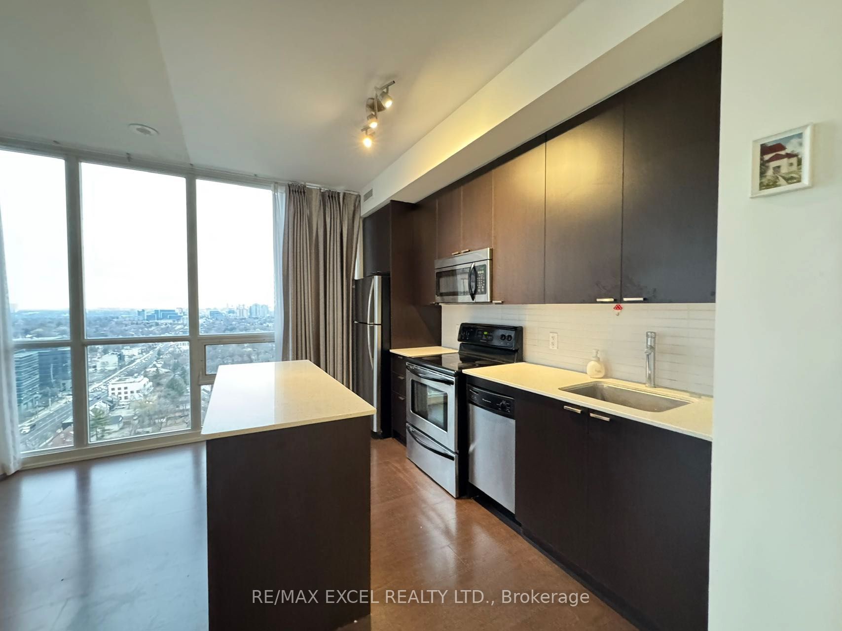 23 Sheppard Avenue E 2604, Toronto, ON M2N 0C8 photo 3