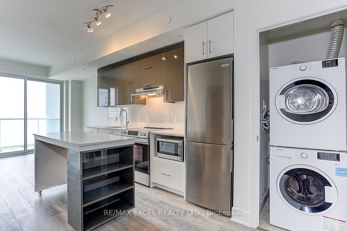188 Fairview Mall Drive 1710, Toronto, ON M2J 0H7 photo 4