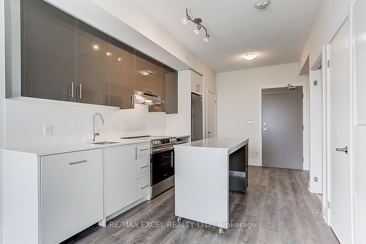 188 Fairview Mall Drive 1710, Toronto, ON M2J 0H7 photo 5