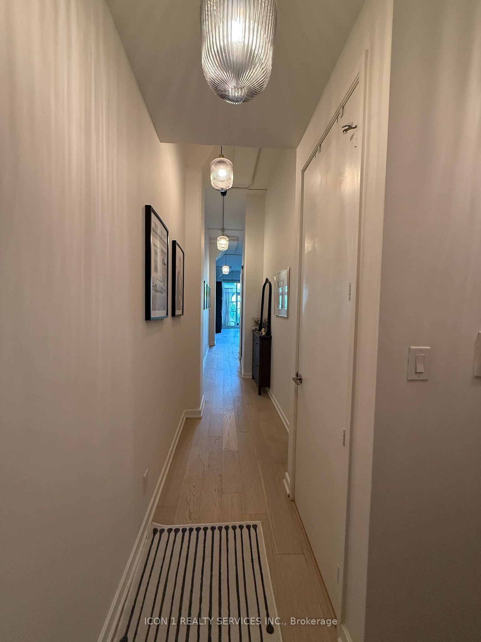380 Macpherson Avenue 313, Toronto, ON M4V 3E3 photo 5