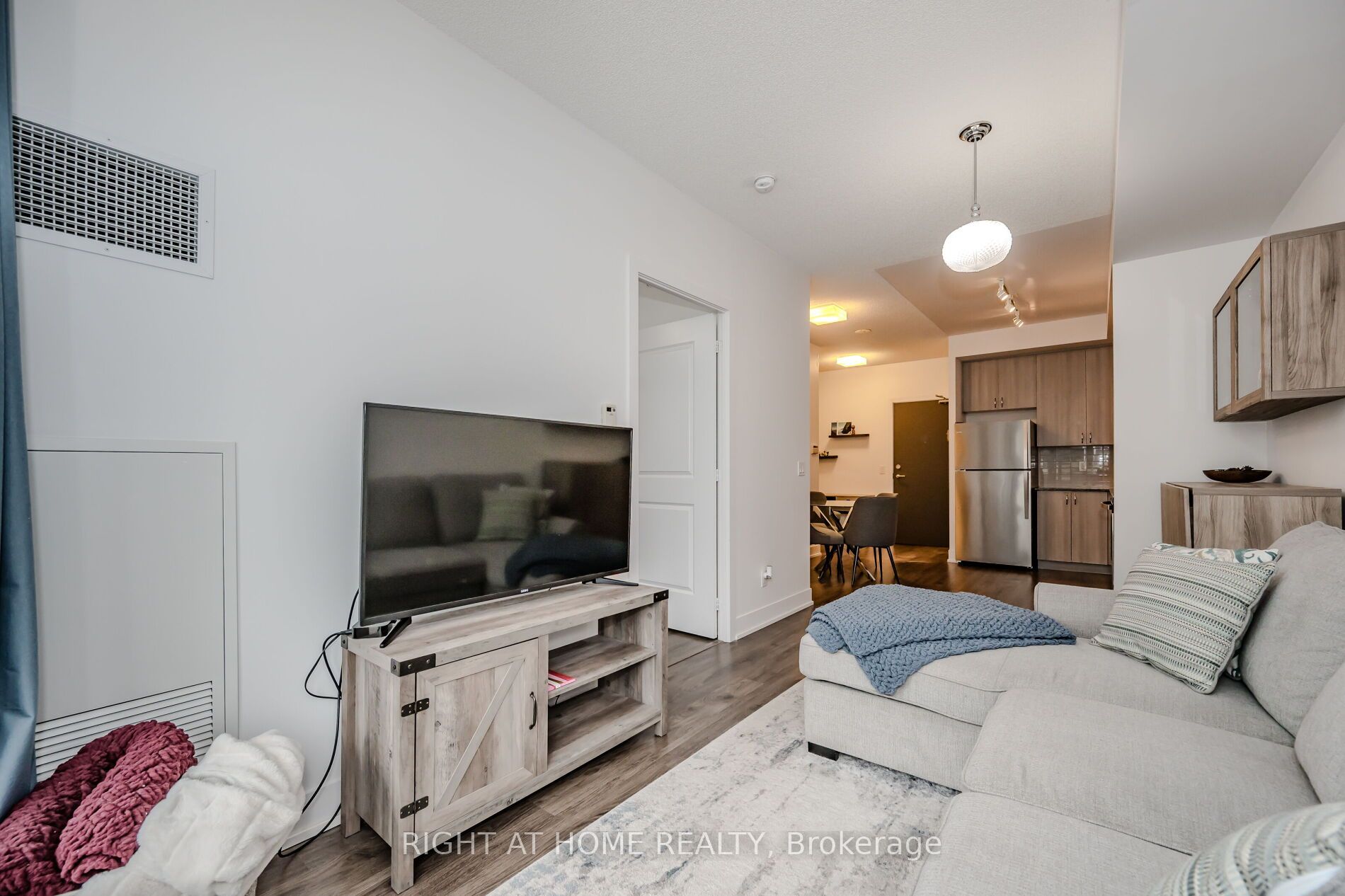 68 Merton Street 603, Toronto, ON M4S 1A1 photo 5