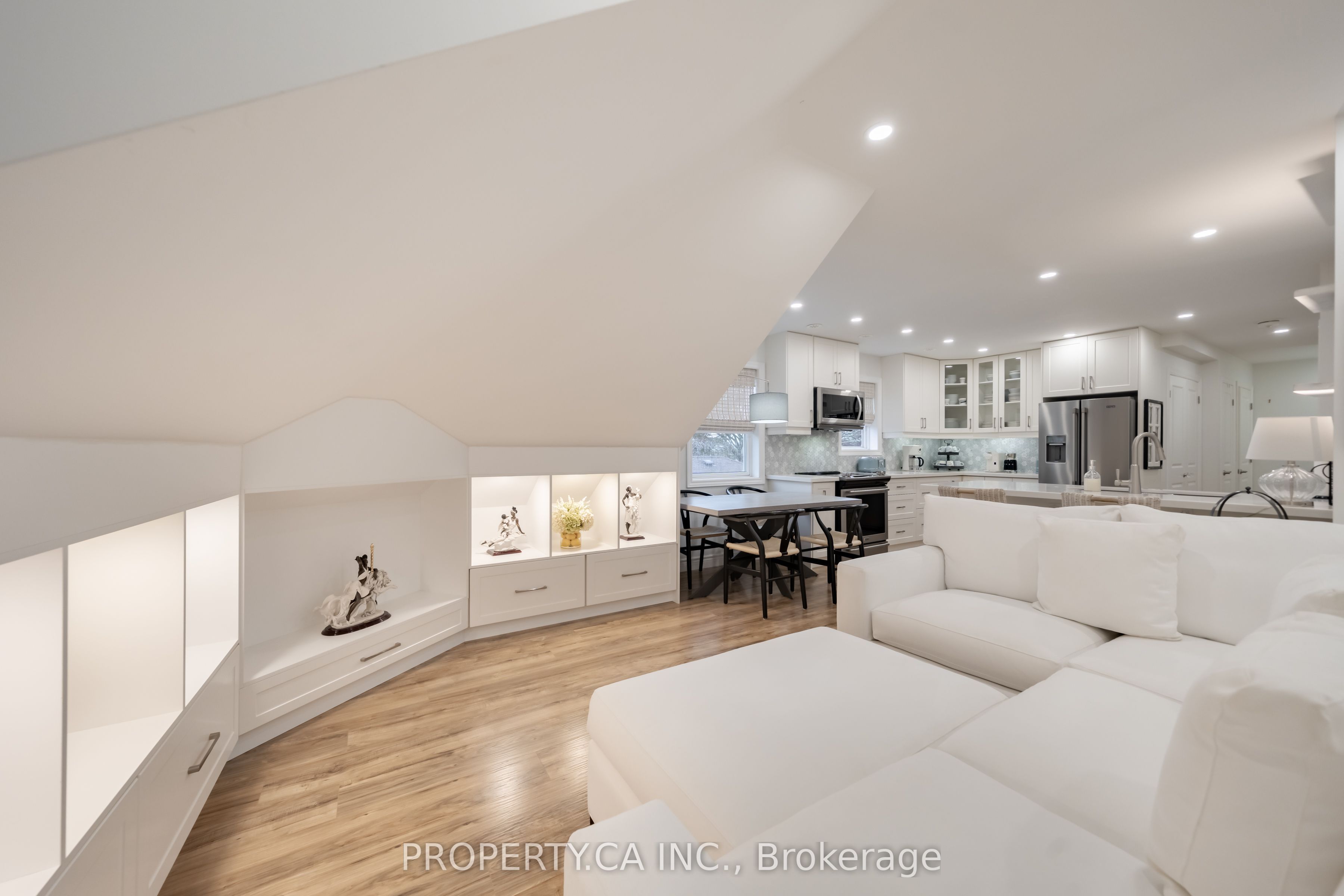 963 Avenue Road 8, Toronto, ON M5P 2K9 photo 5