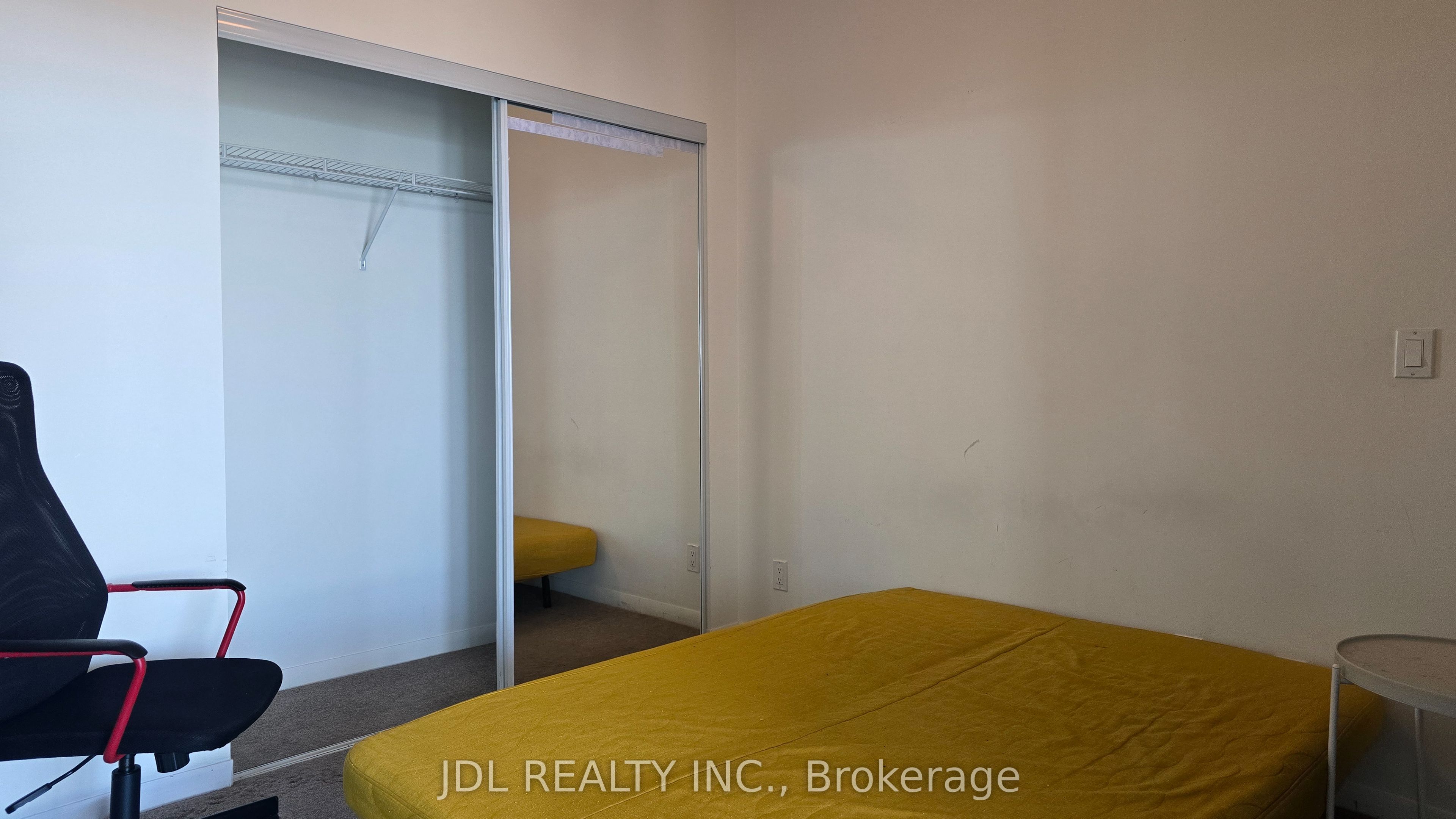 832 Bay Street 4702, Toronto, ON M5S 1Z6 photo 5