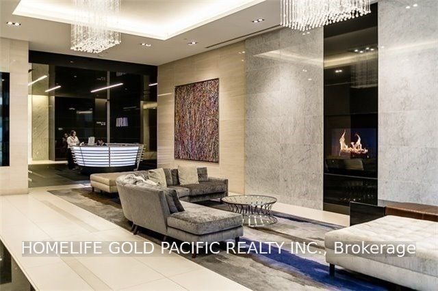 388 Yonge Street 7109, Toronto, ON M5B 0A4 photo 5