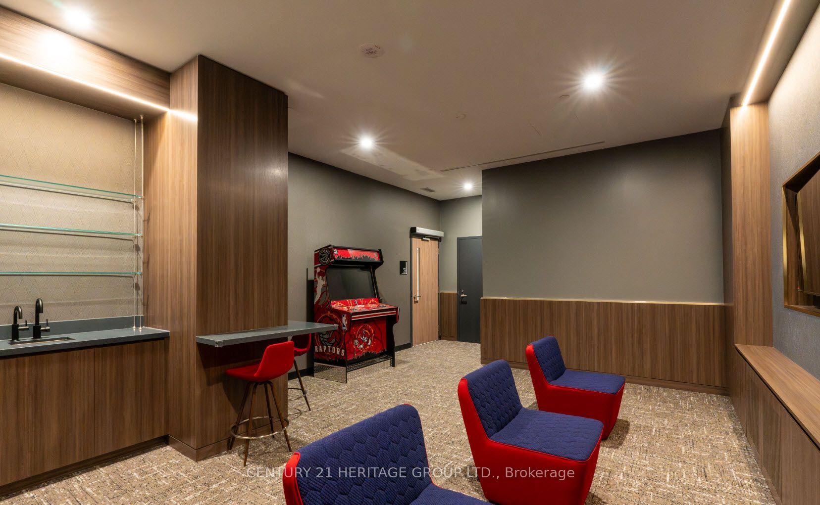 1 Quarrington Lane 3333, Toronto, ON M3C 0S4 photo 4