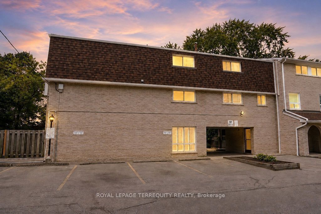 91 Rameau Drive 7, Toronto, ON M2H 1T6 photo 2