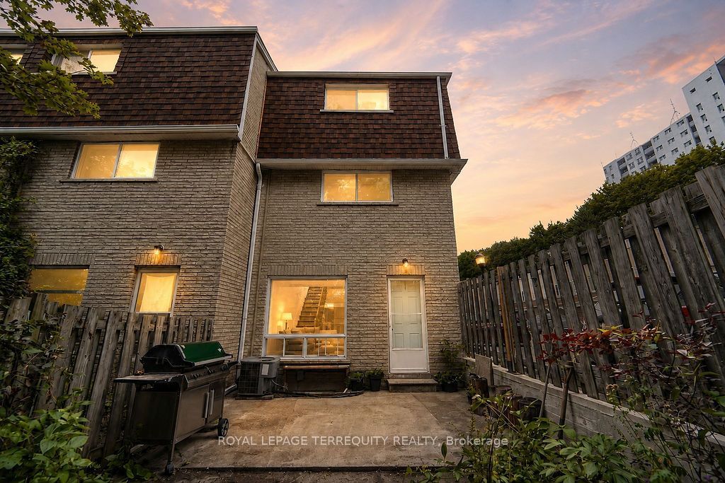 91 Rameau Drive 7, Toronto, ON M2H 1T6 photo 3