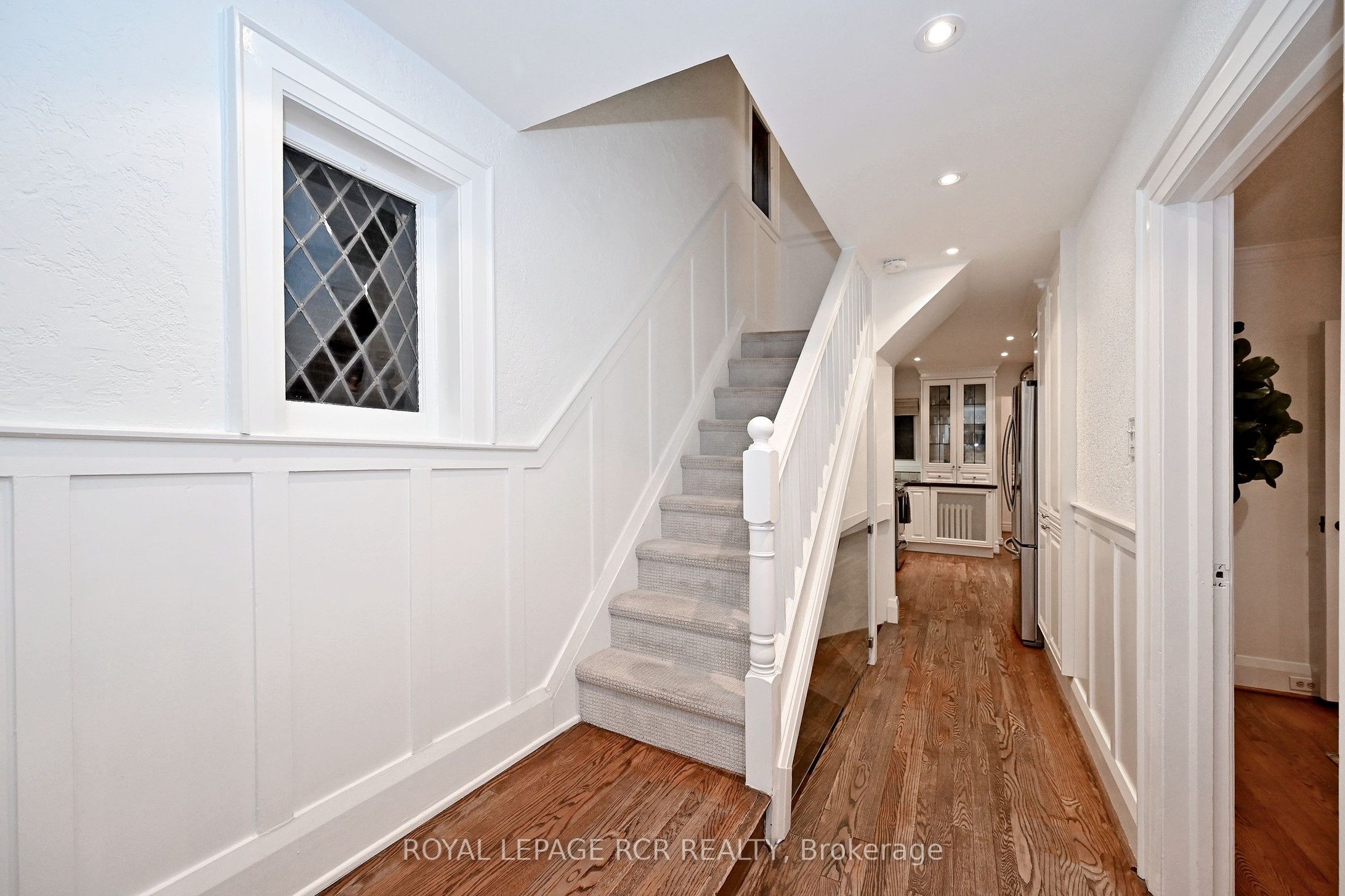 214 Briar Hill Avenue, Toronto, ON M4R 1J2 photo 5