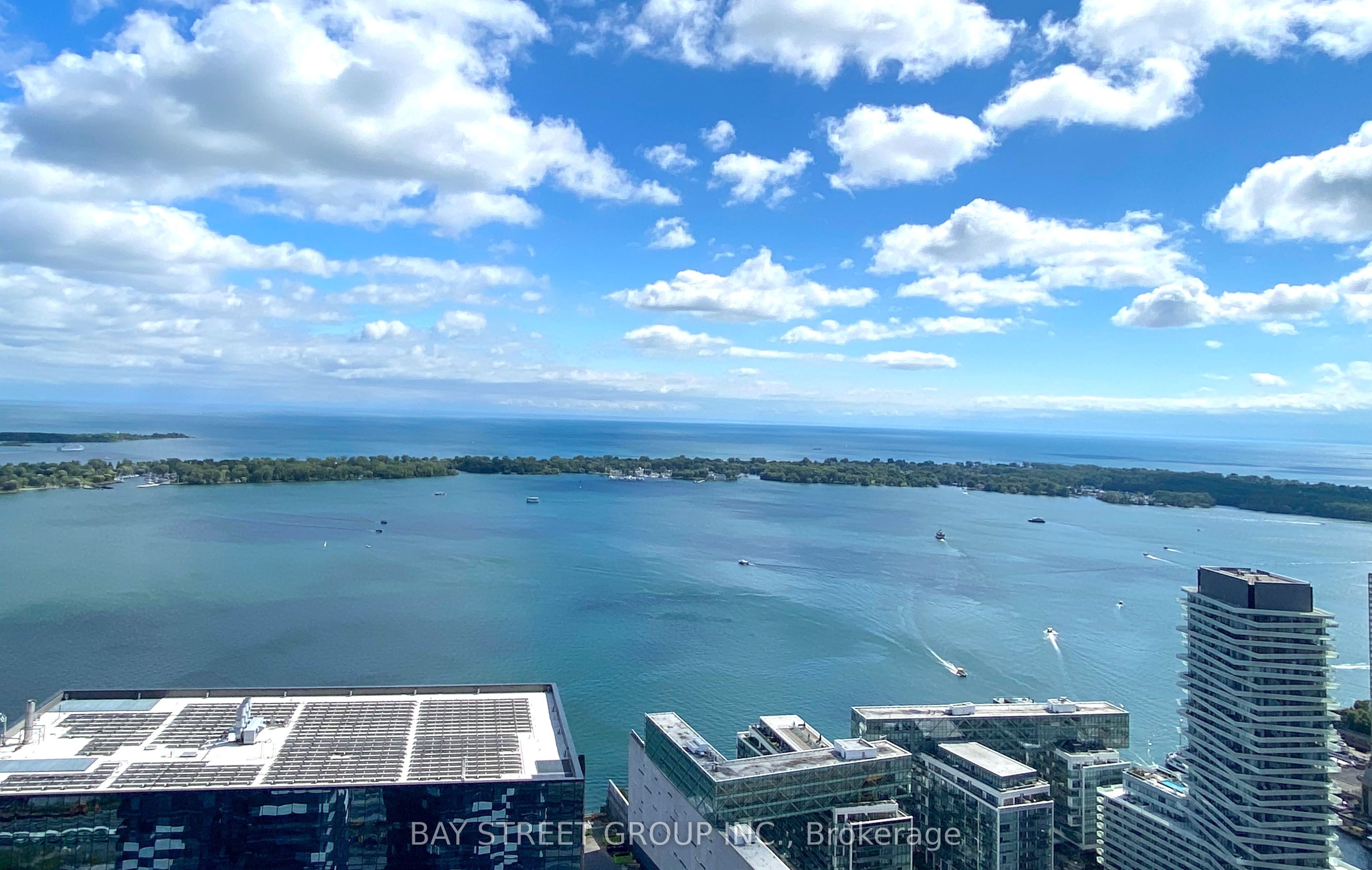 55 Cooper Street 5809, Toronto, ON M5E 0G1