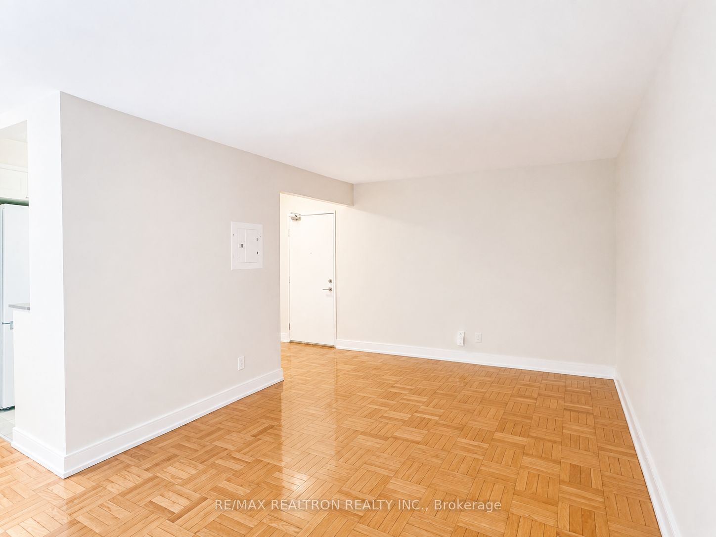 1545 Bathurst Street 109, Toronto, ON M5P 3H6 photo 2