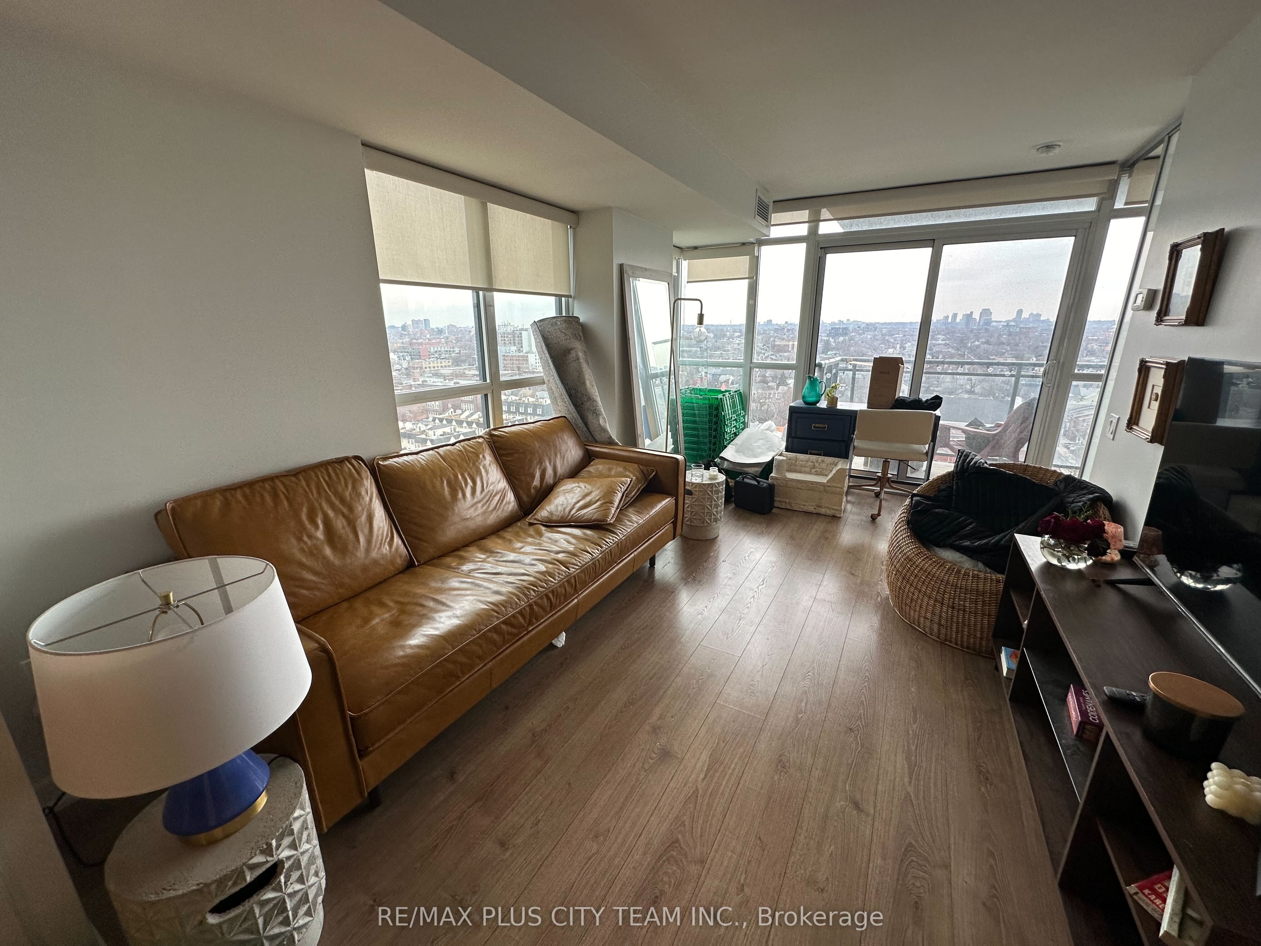 78 Tecumseth Street 1502, Toronto, ON M5V 0A9 photo 2