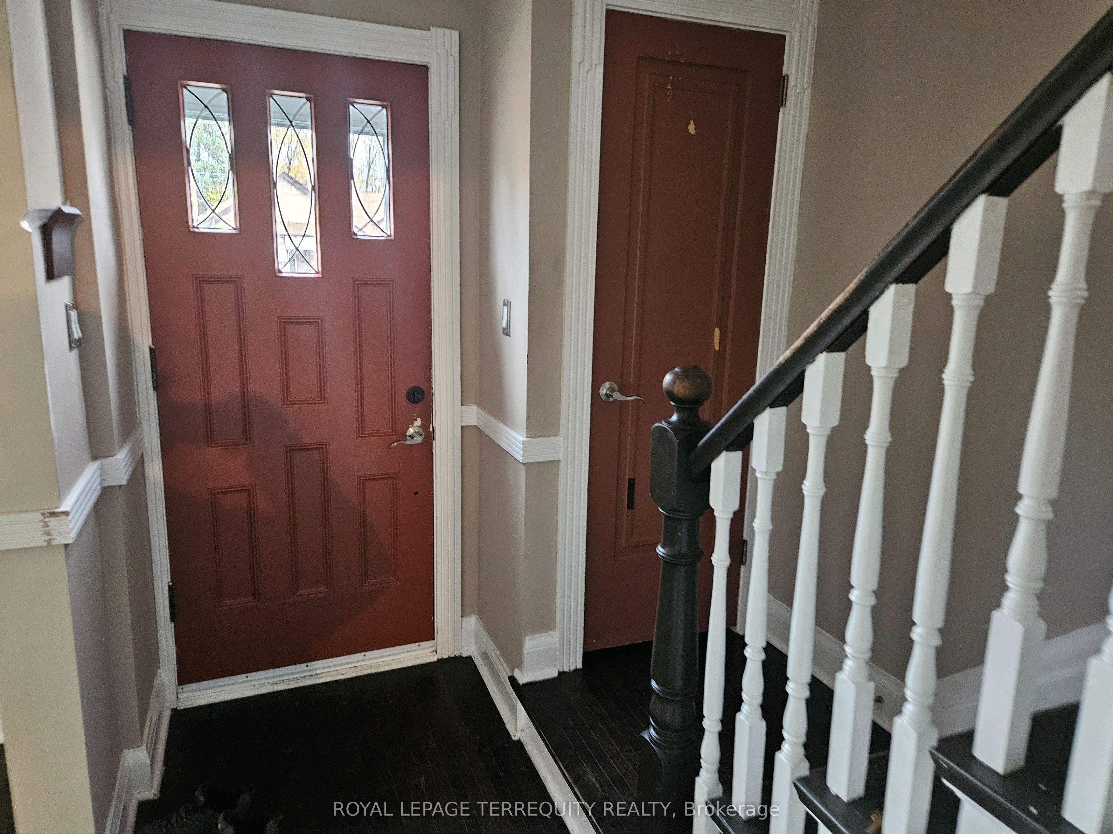 319 Lawrence Avenue W, Toronto, ON M5M 1B5 photo 2