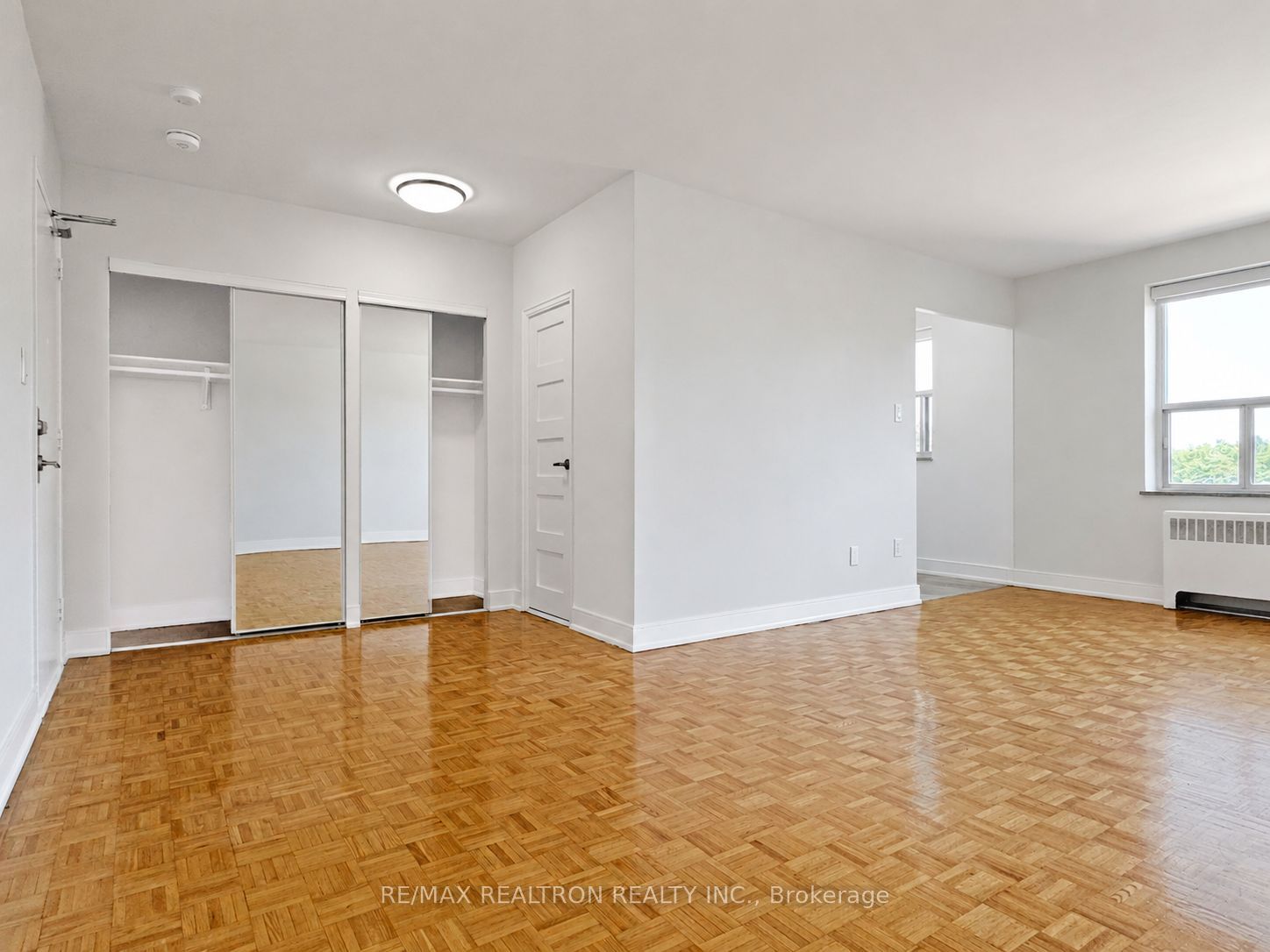 1291 Bayview Avenue 306, Toronto, ON M4G 2Z9 photo 2