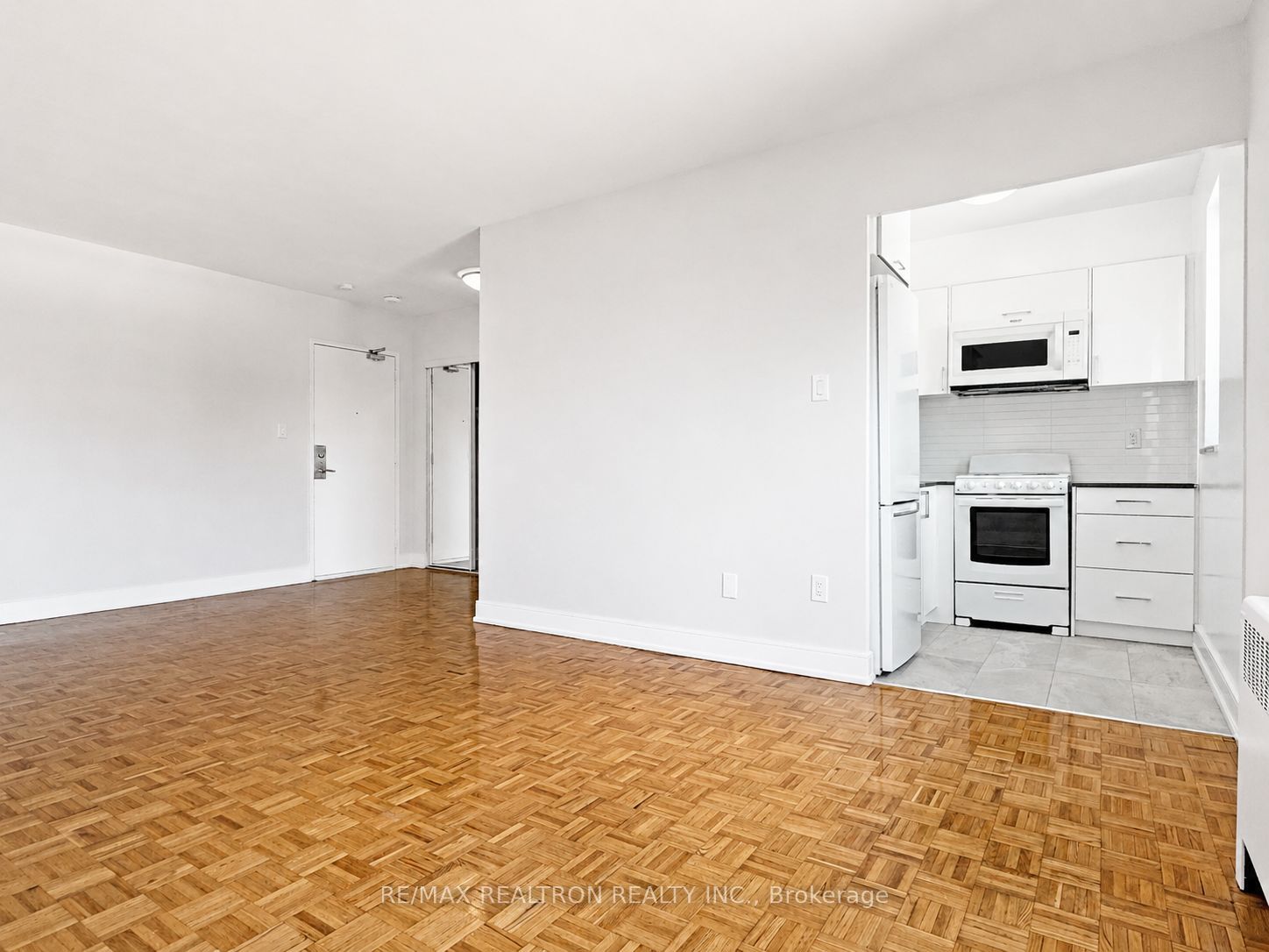 1291 Bayview Avenue 306, Toronto, ON M4G 2Z9 photo 4