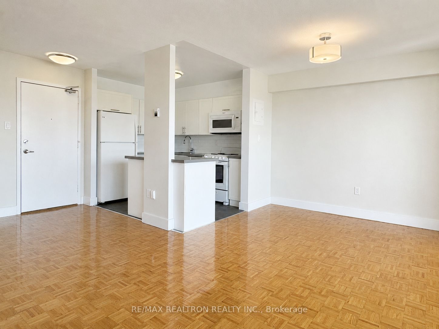 666 Spadina Avenue 1410, Toronto, ON M5S 2H8 photo 2