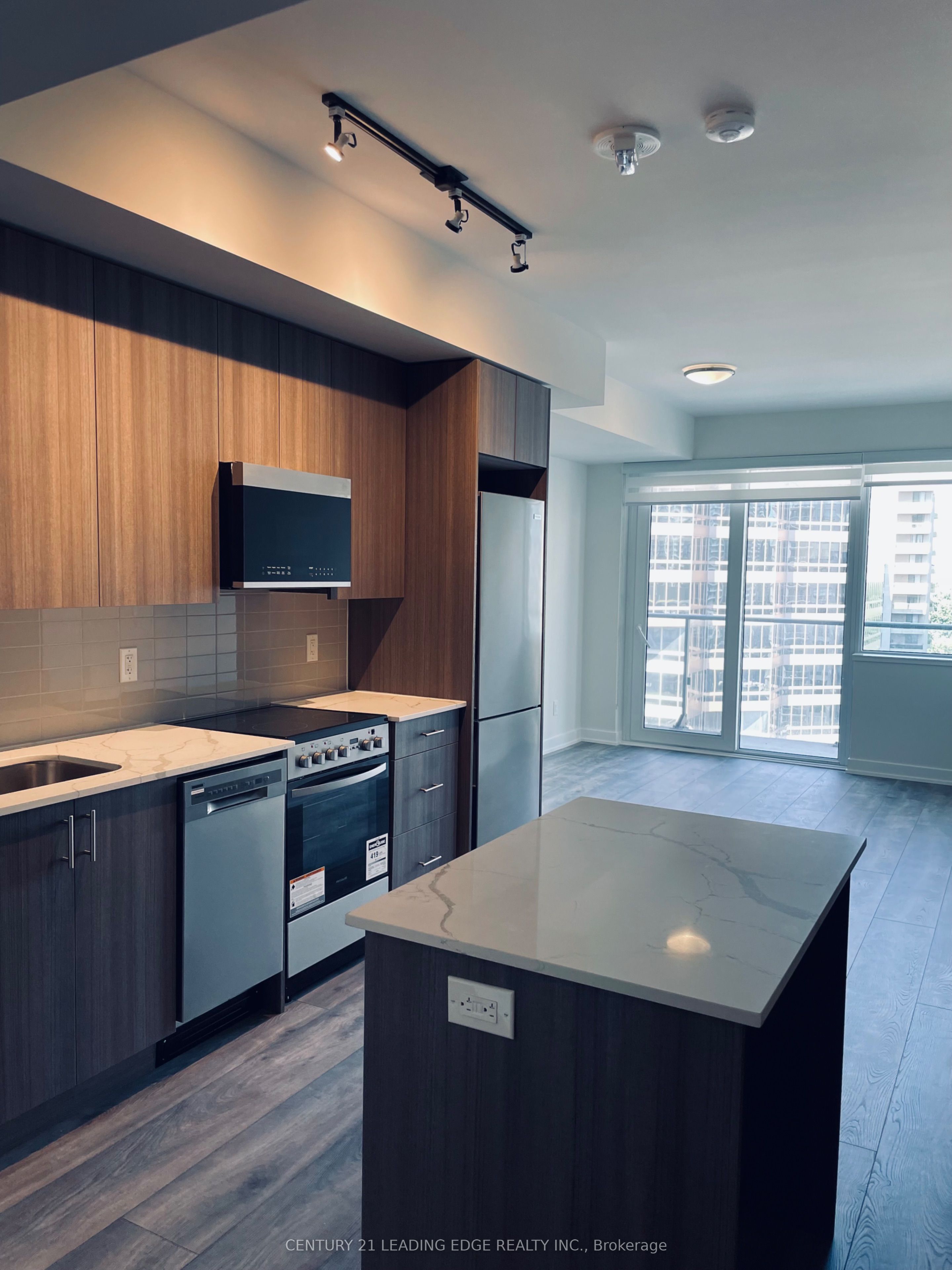 15 Ellerslie Avenue 911, Toronto, ON M2N 0L7 photo 3