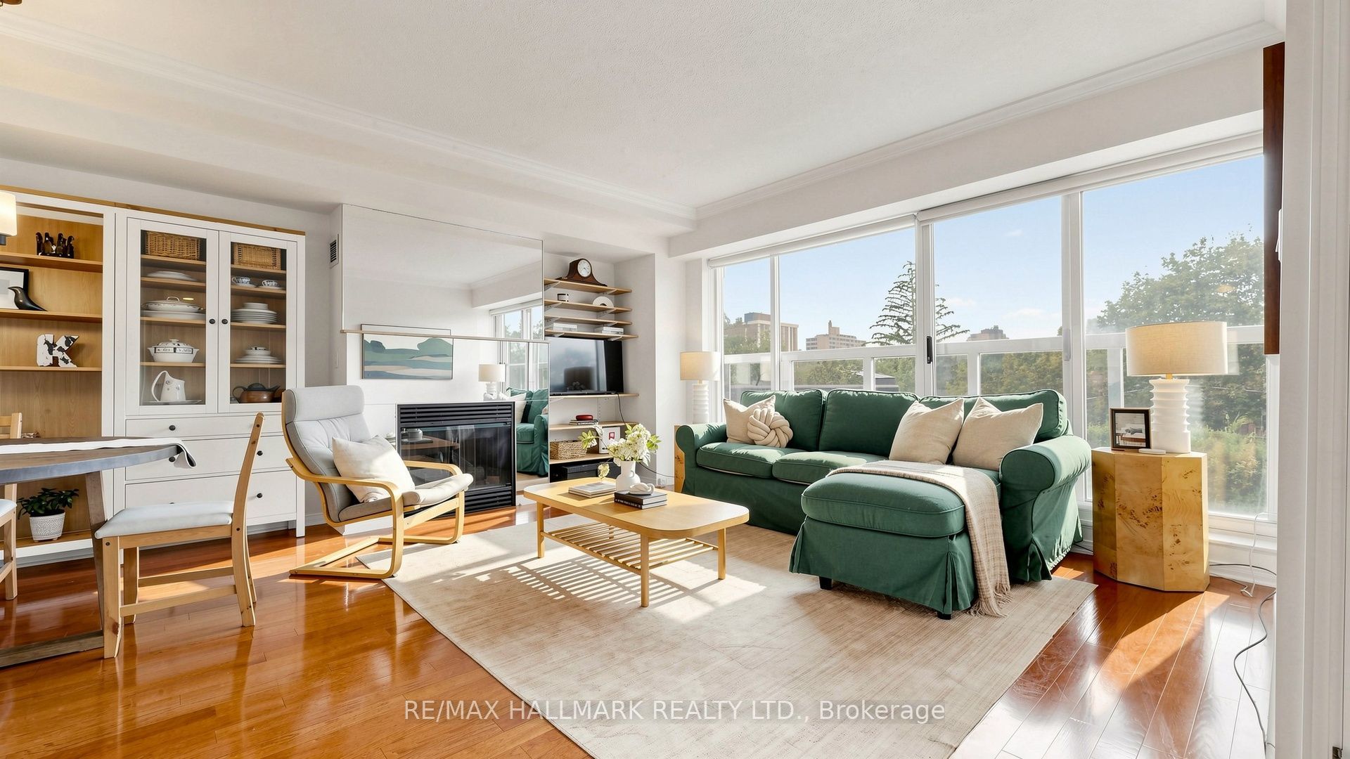 1818 Bayview Avenue 312, Toronto, ON M4G 4G6 photo 2