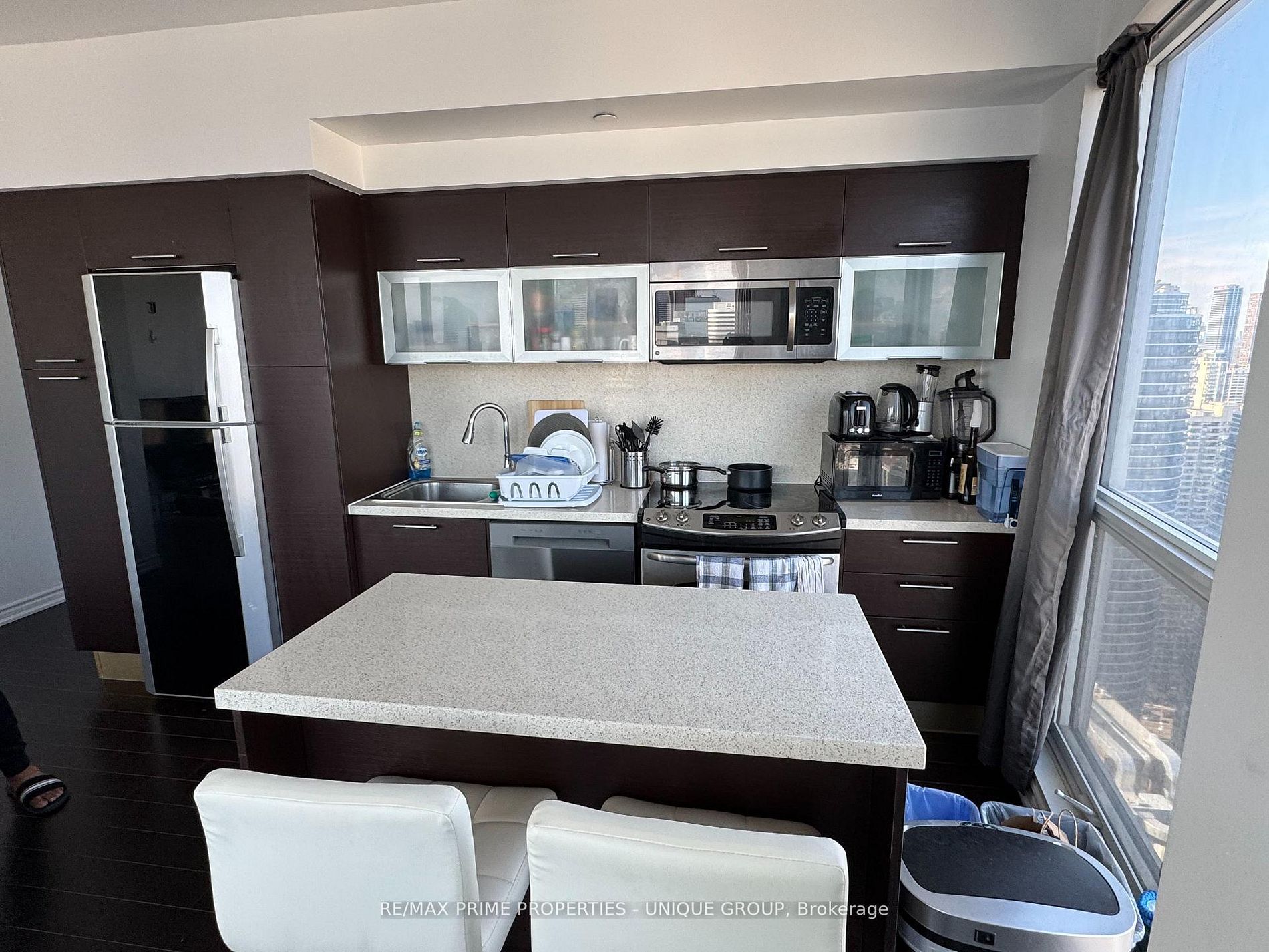 386 Yonge Street 3807, Toronto, ON M5B 0A5 photo 5