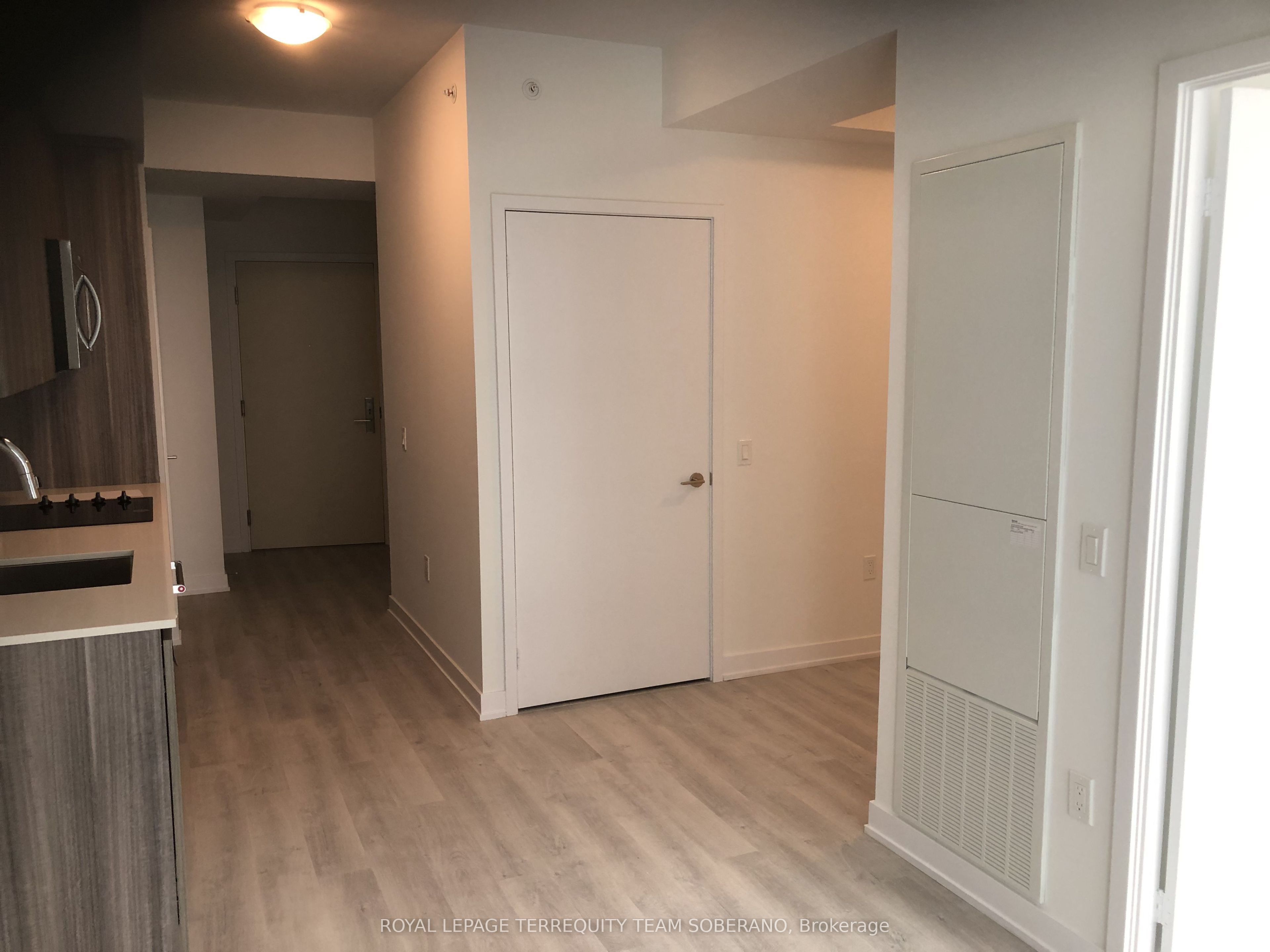 15 Richardson Street, Toronto, ON M5A 0Y5 photo 5