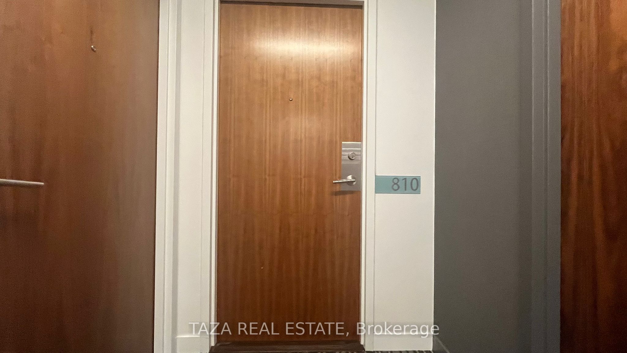 170 Fort York Boulevard 810, Toronto, ON M5V 0E6 photo 2