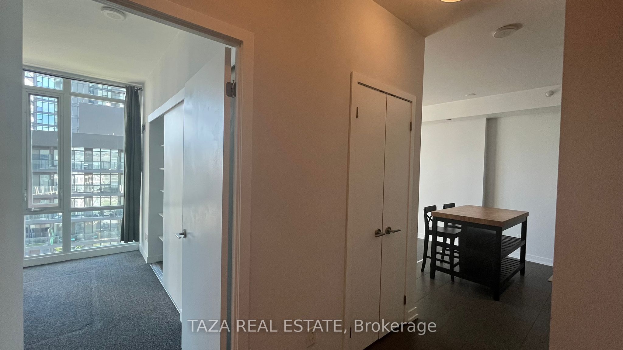 170 Fort York Boulevard 810, Toronto, ON M5V 0E6 photo 4