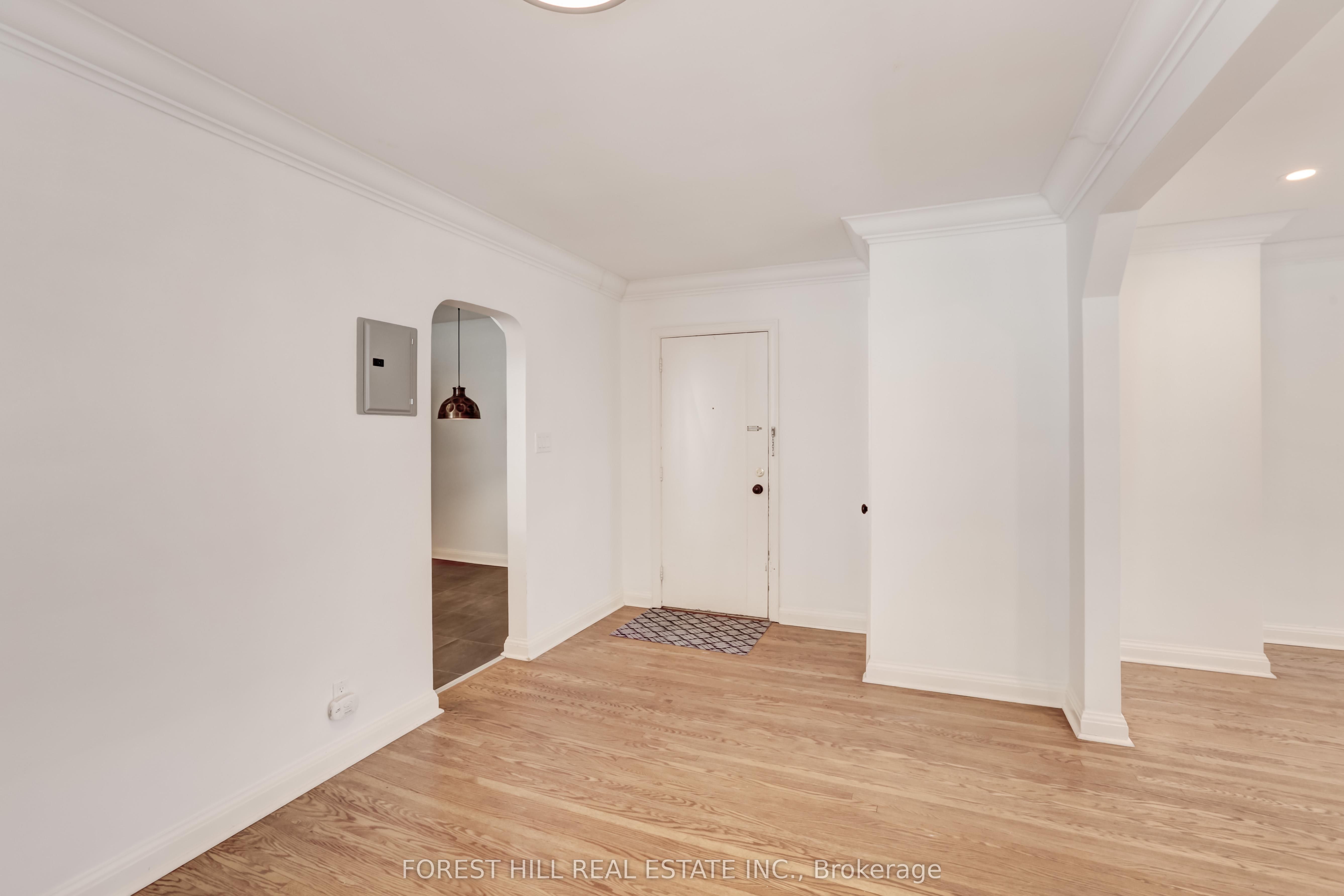 345 Walmer Road 4, Toronto, ON M5R 2Y3 photo 2