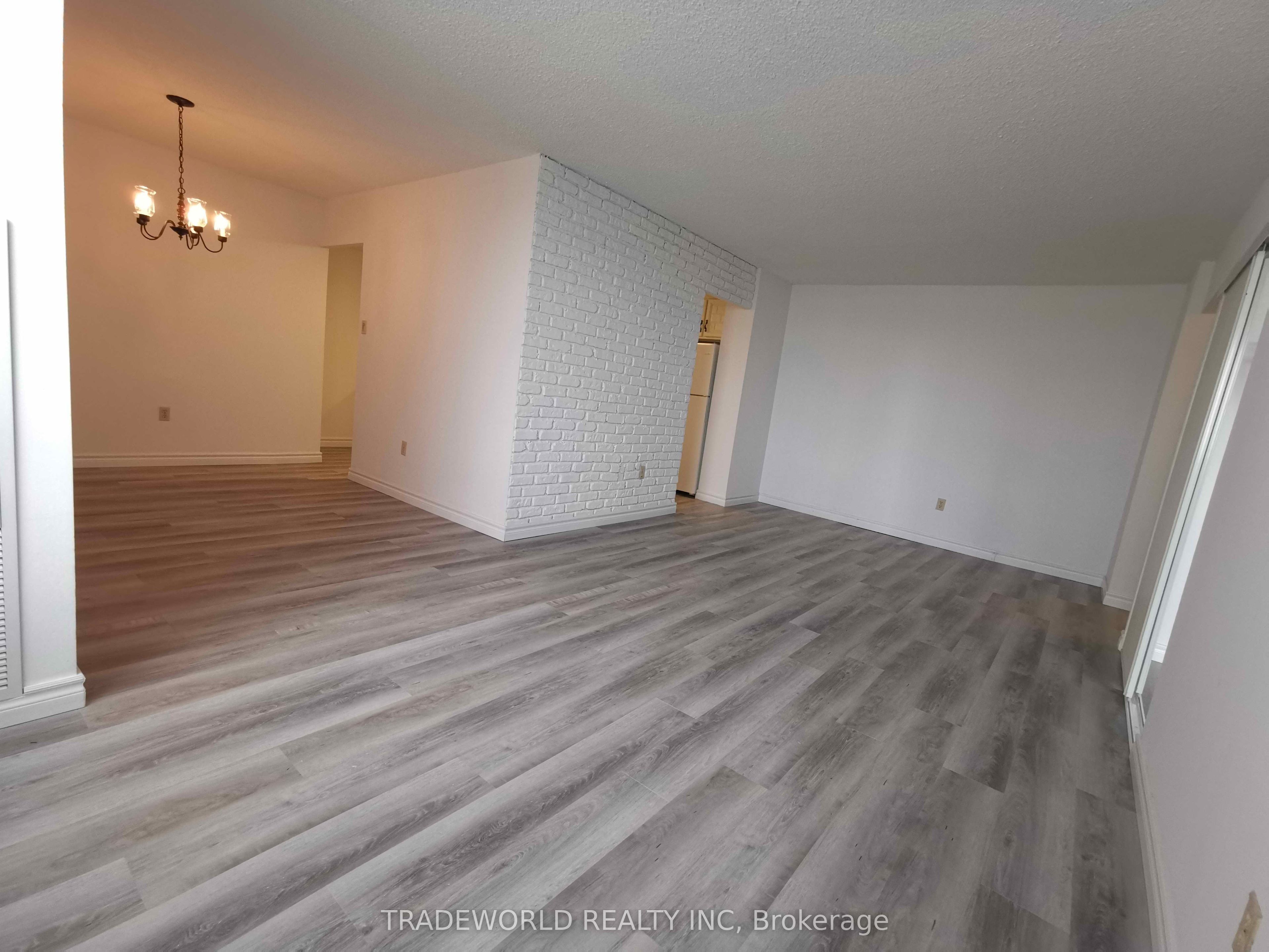 5 Old Sheppard Avenue 1107, Toronto, ON M2J 4K3 photo 3