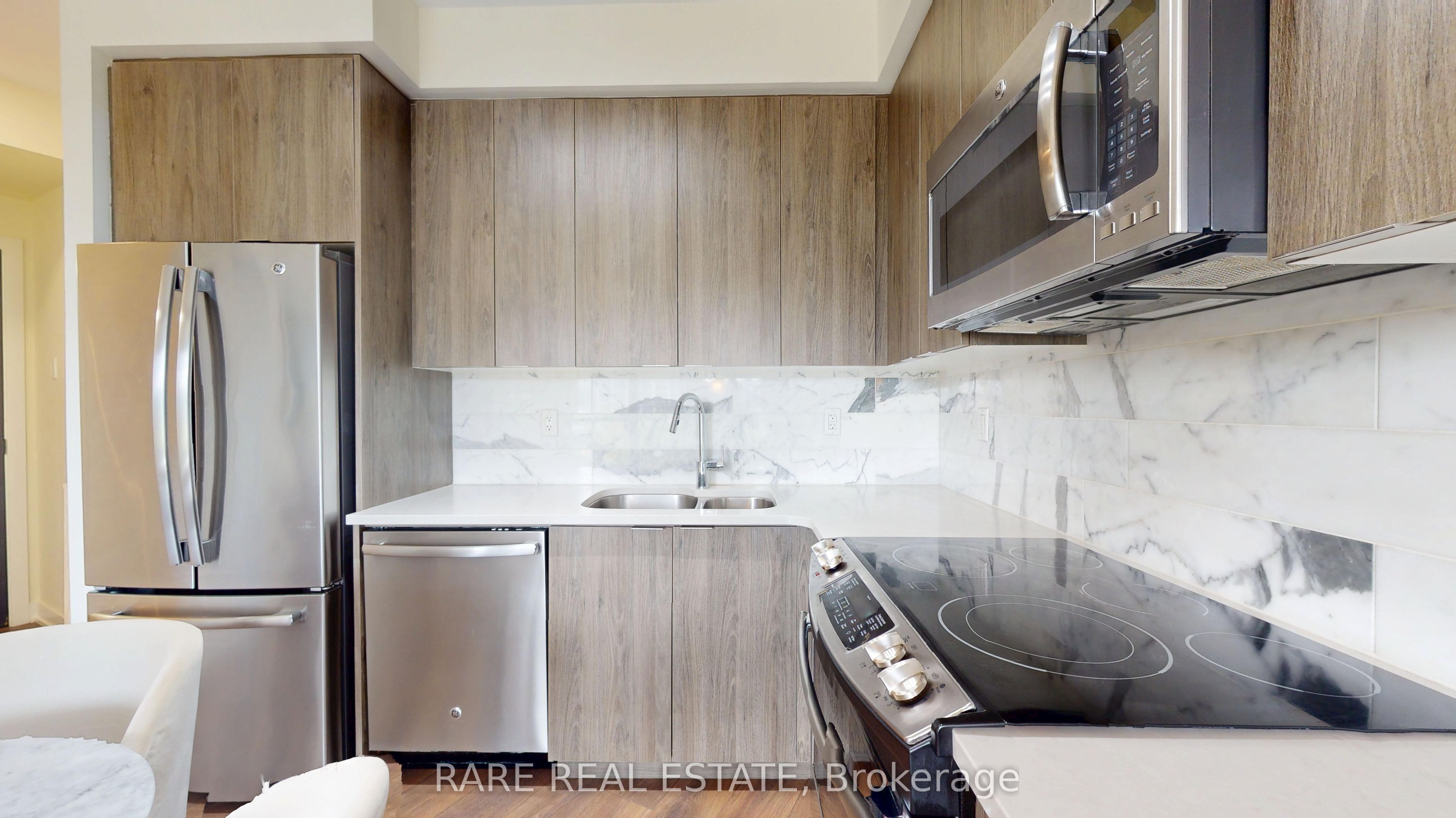 50 Bruyeres Mews 905, Toronto, ON M5V 0A7 photo 4