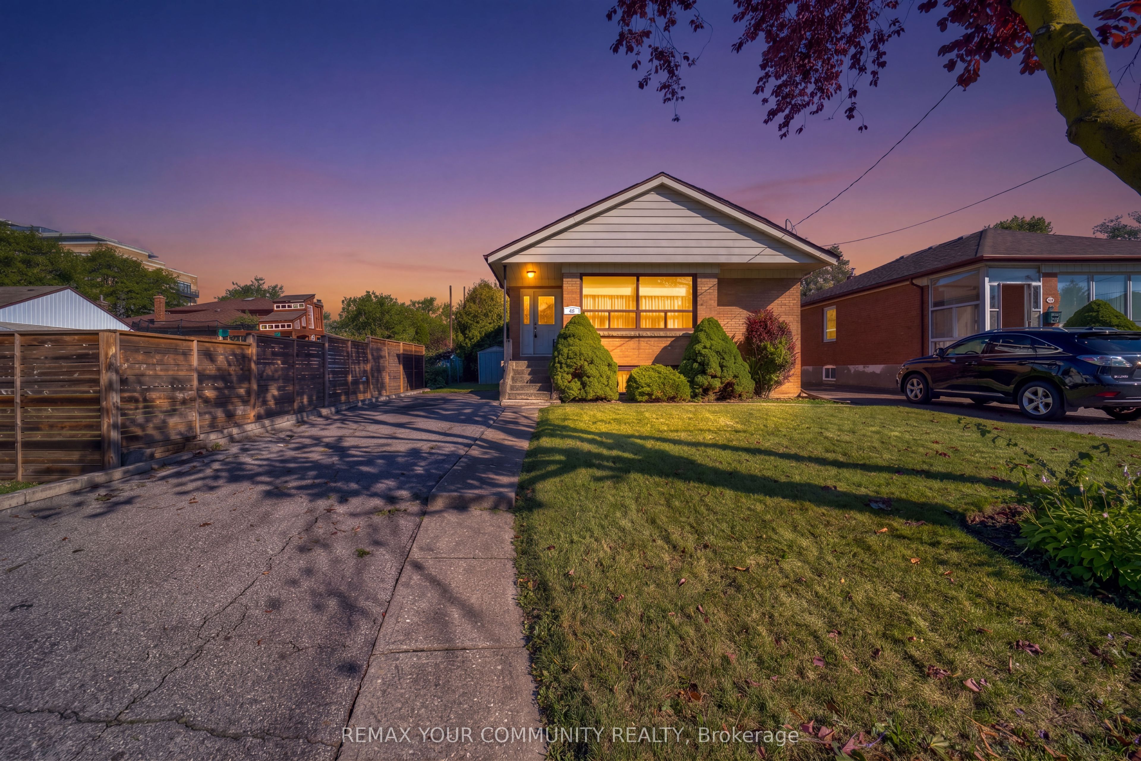 48 Alexis Boulevard, Toronto, ON M3H 2P4 photo 2