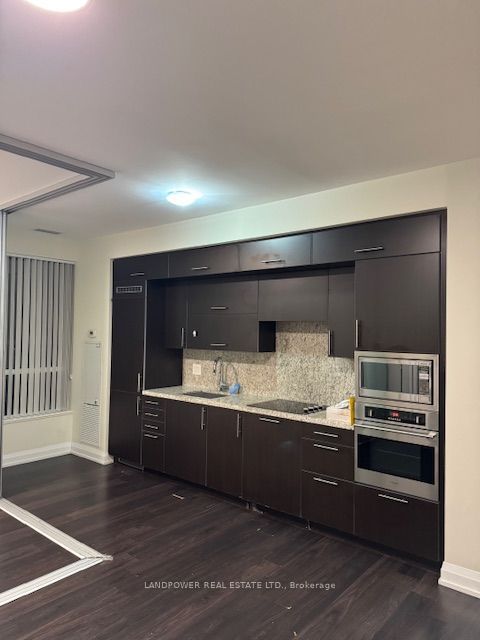 5 Sheppard Avenue E 1720, Toronto, ON M2N 2Z8