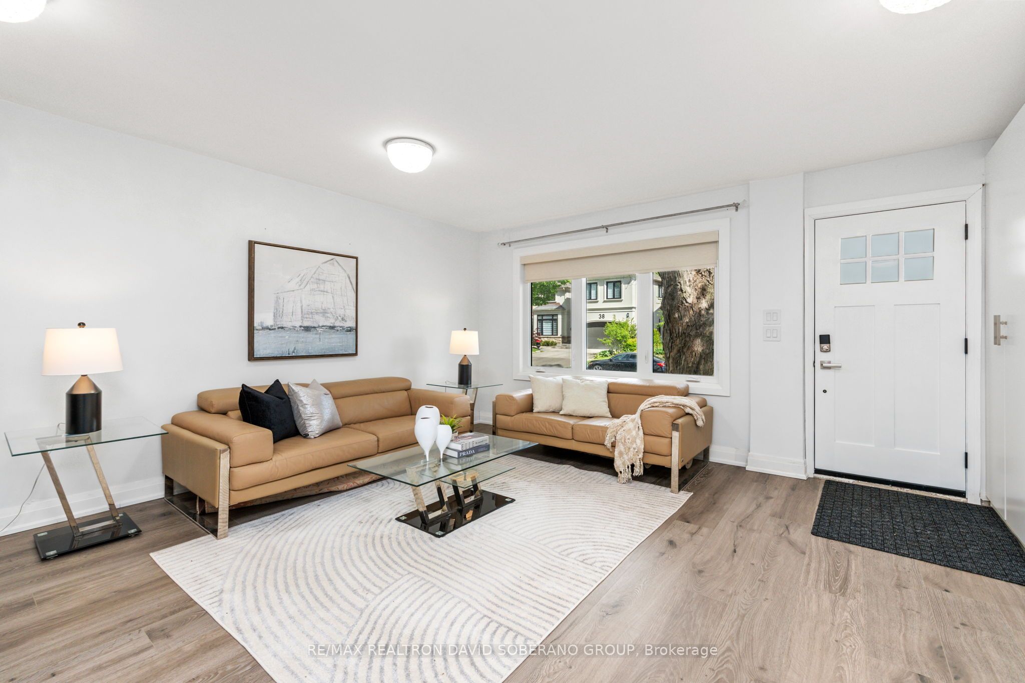 35 Almore Avenue, Toronto, ON M3H 2G9 photo 3