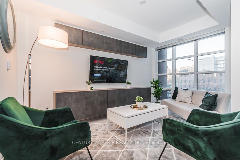 501 Adelaide Street 404, Toronto, ON M5V 0R3