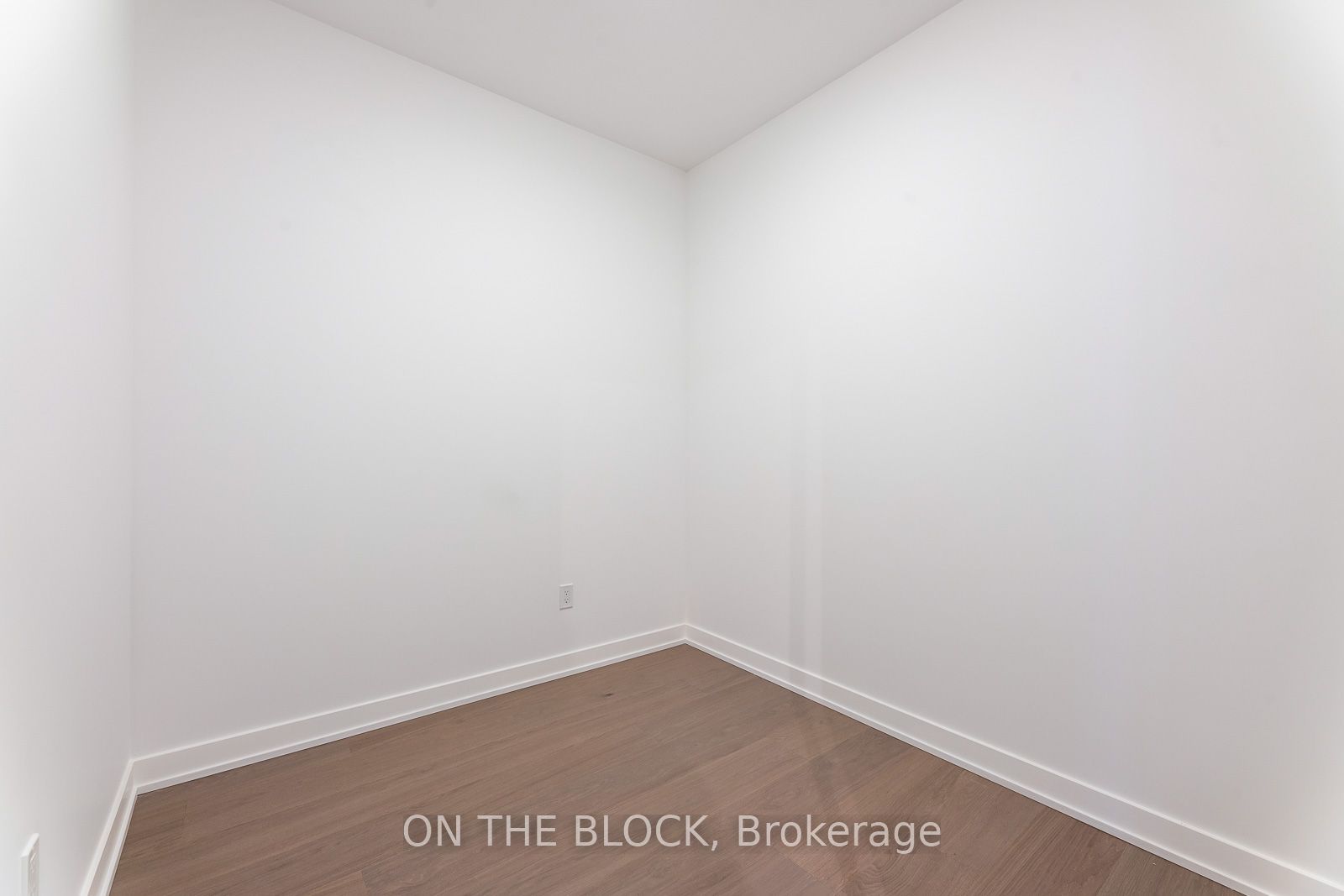 91 Montclair Avenue, Toronto, ON M5P 0A9 photo 5