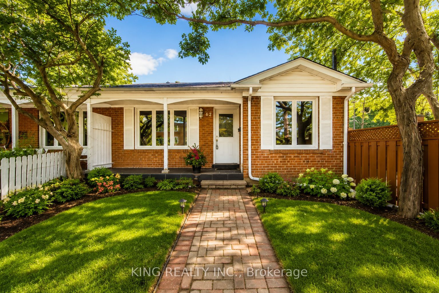 62 Camwood Crescent, Toronto, ON M3A 3L4