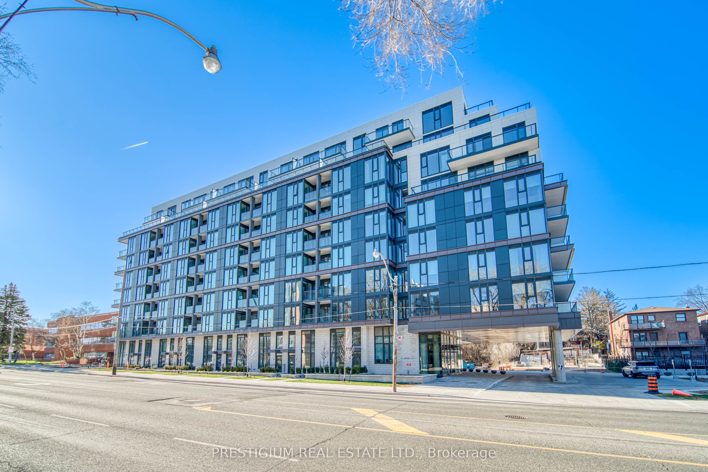 250 Lawrence Avenue W 213, Toronto, ON M5M 1B2