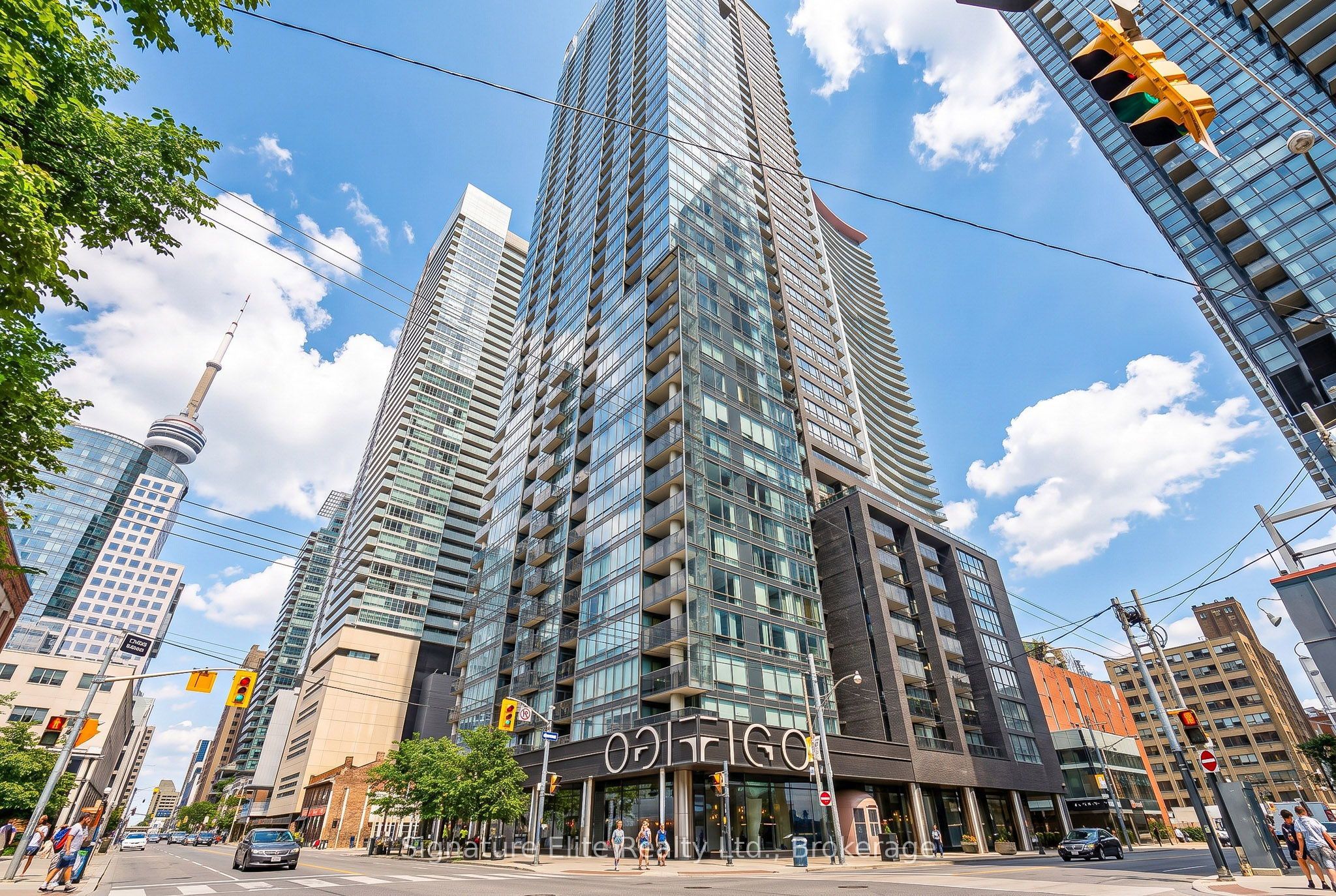 295 Adelaide Street W 1708, Toronto, ON M5V 0L4