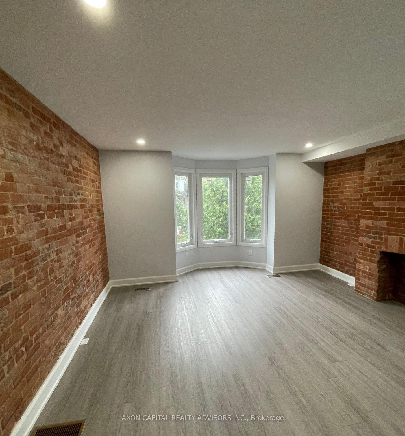 490 Gladstone Avenue, Toronto, ON M6H 3H9 photo 3